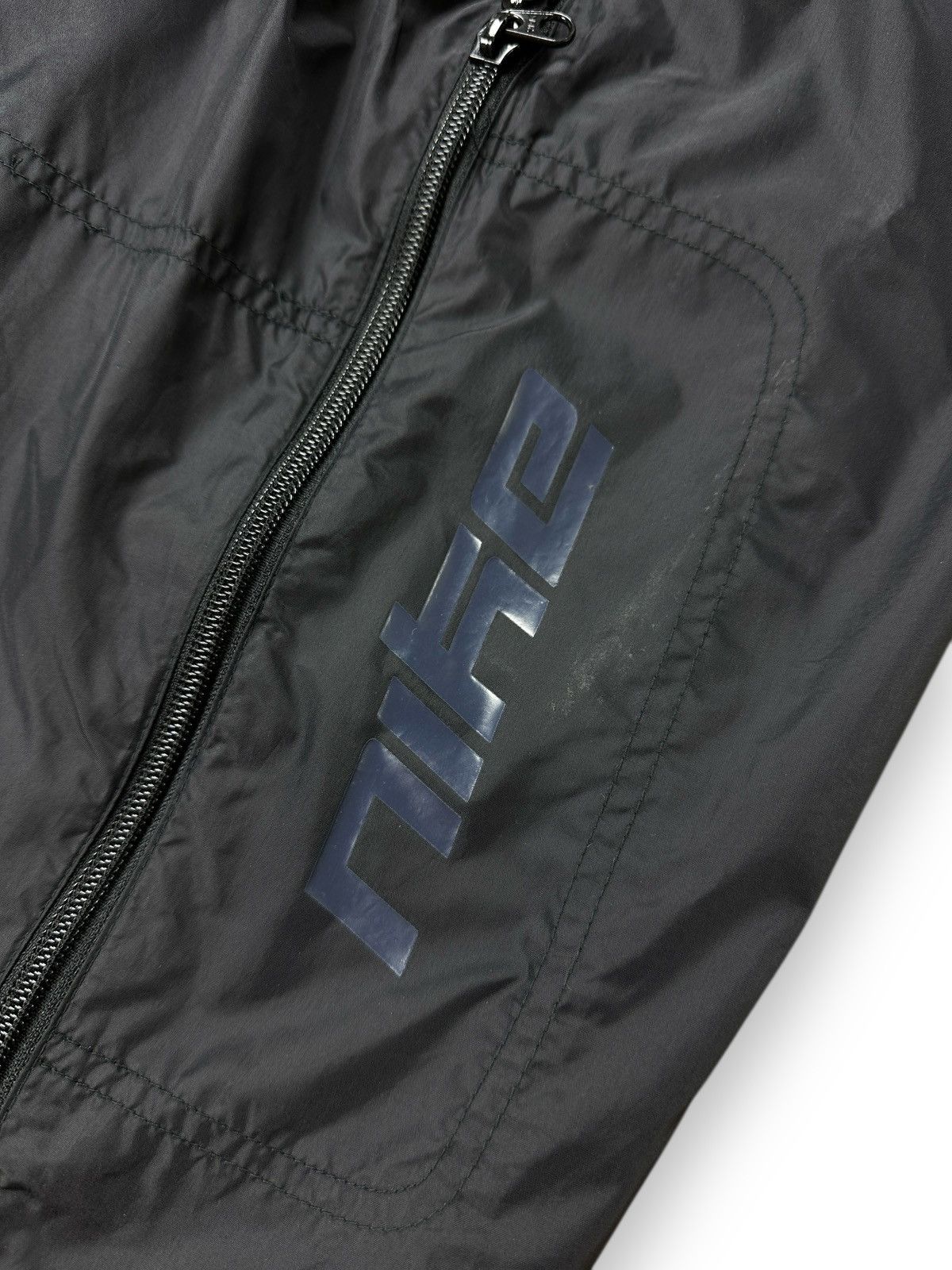 Nike × Vintage Vintage Y2K Nike Big Logo Full Zip Nylon Shorts Size US 32 / EU 48 - 4 Thumbnail