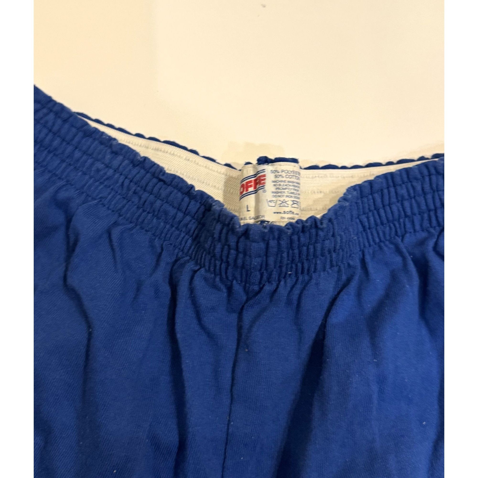 Soffe Soffe Shorts Buncha Crunch candy rhinestone patch shorts siz Size 30" / US 8 / IT 44 - 4 Thumbnail