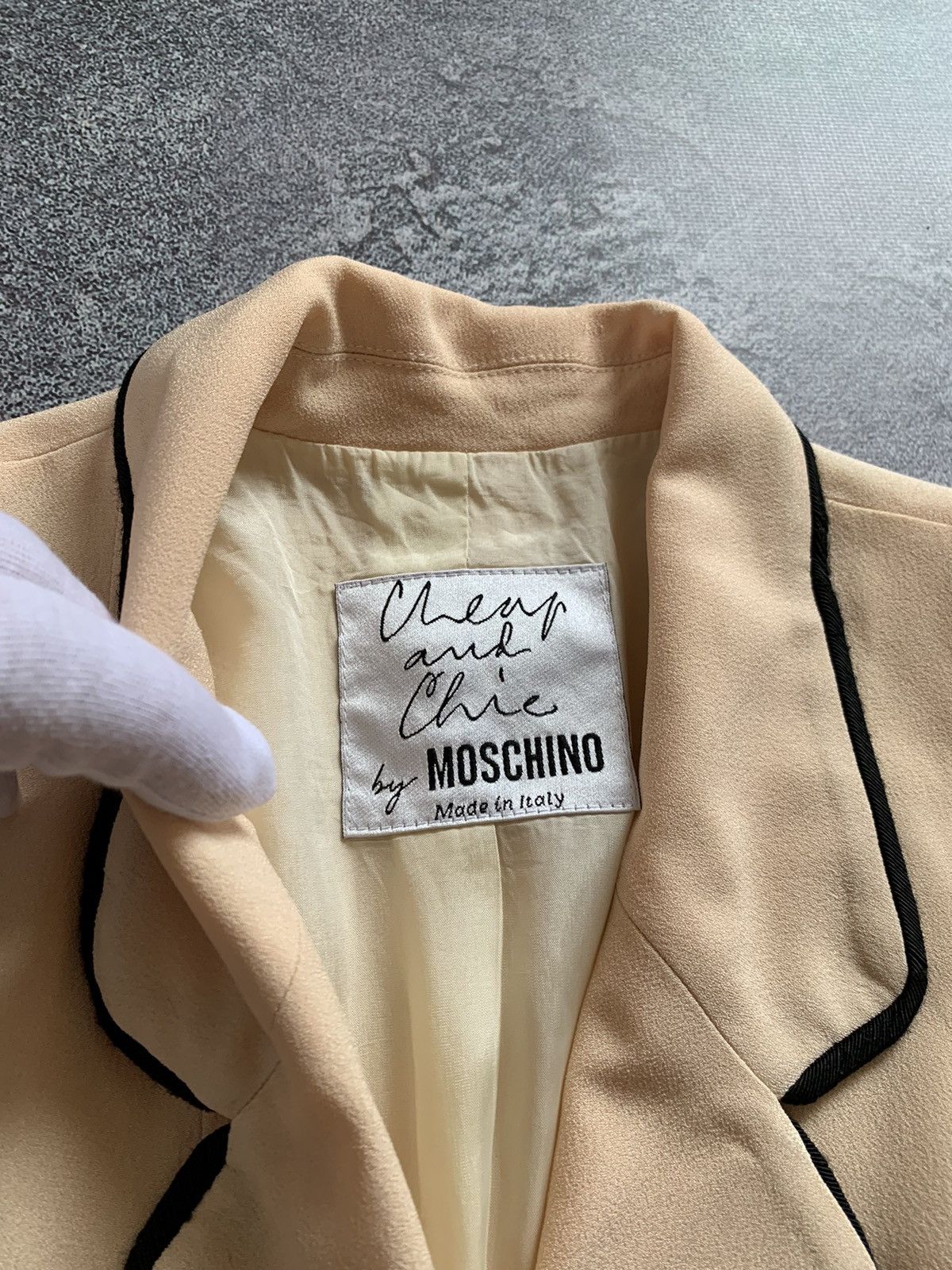 Designer × Moschino × Vintage VTG 1980’s Moschino Cheap & Chic Cream Suit Women’s 42 size Size L / US 10 / IT 46 - 12 Thumbnail