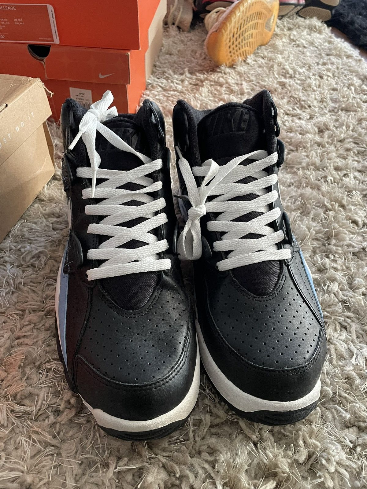 Nike Vintage Nike Air Trainer SC High Size US 10.5 / EU 43-44 - 4 Thumbnail