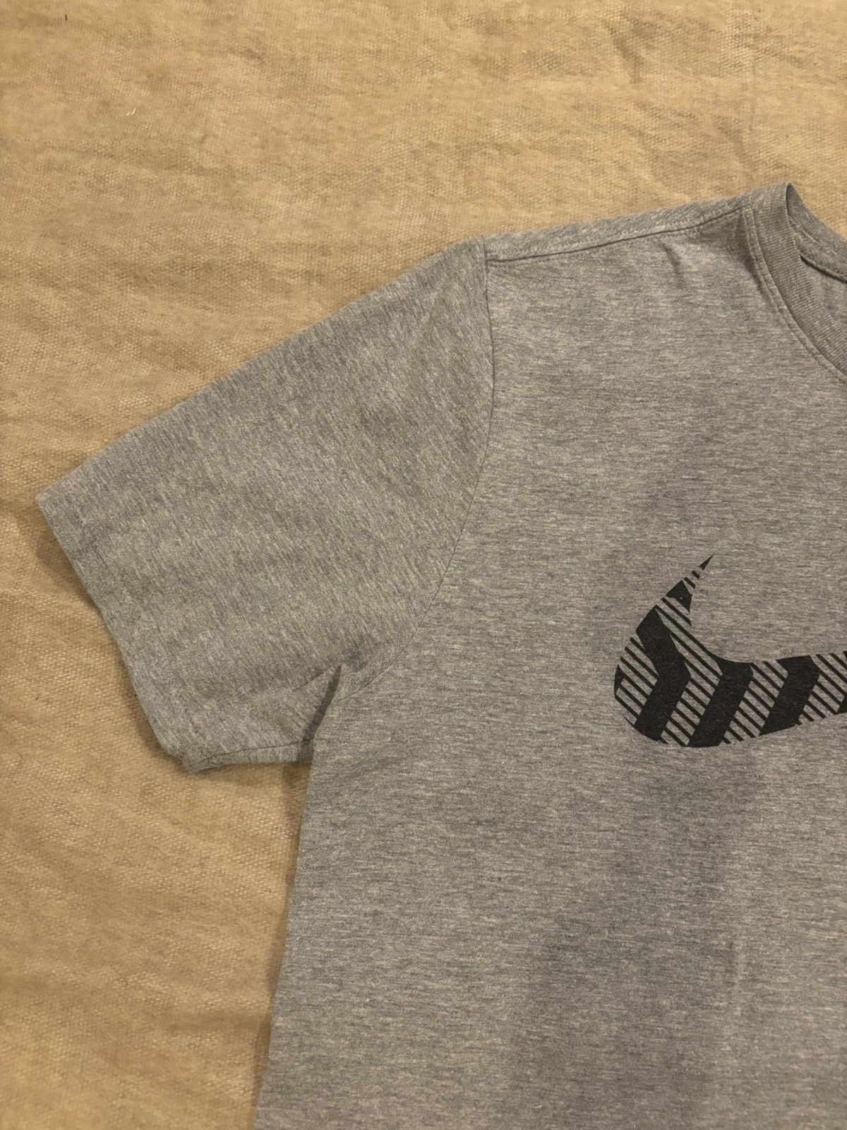 Nike Nike T.shirt.mt-120 Size US L / EU 52-54 / 3 - 5 Thumbnail