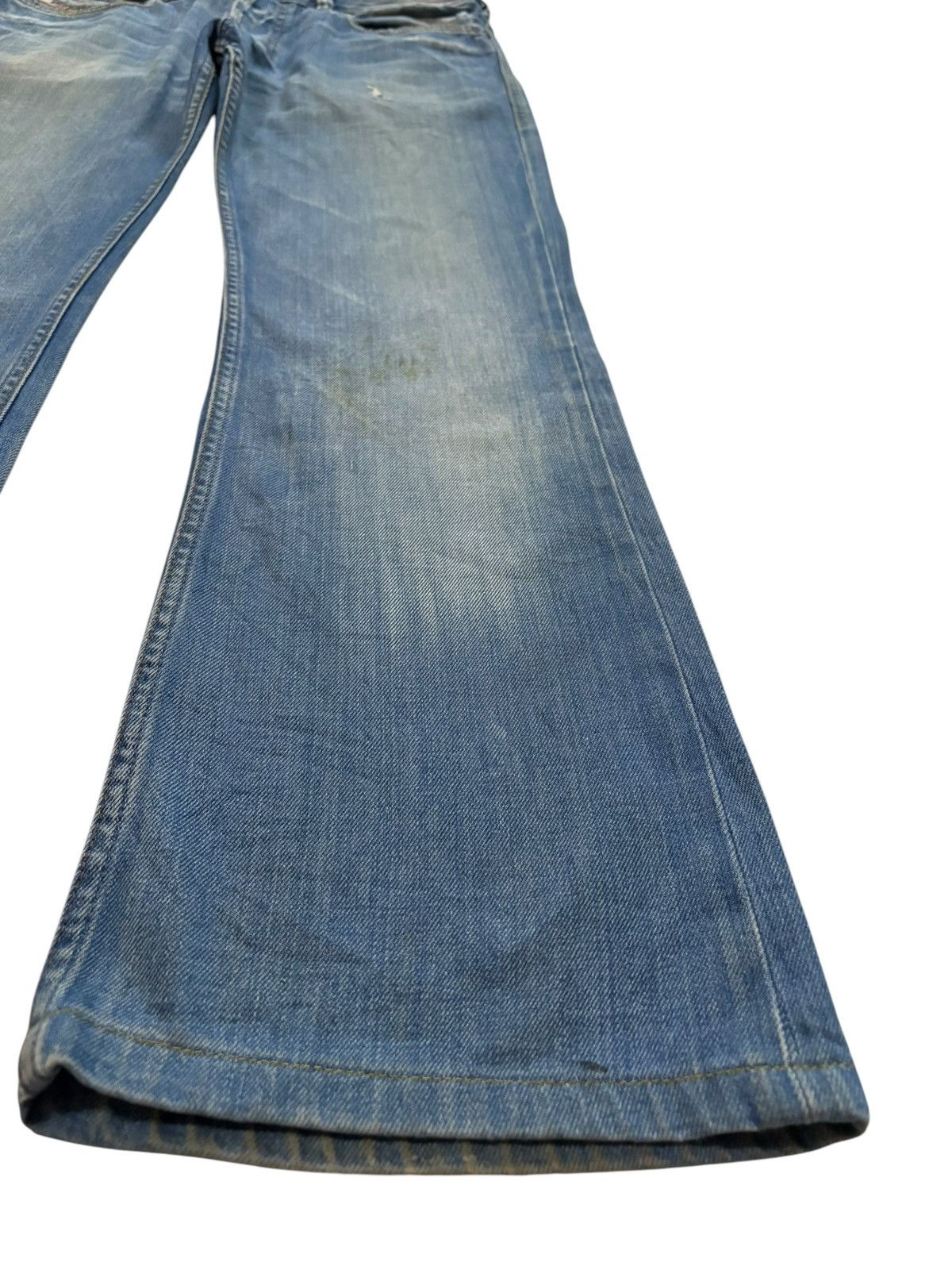 Diesel Vintage Diesel Zathan Blue Wash Distressed Flare Jeans Size US 32 / EU 48 - 7 Thumbnail