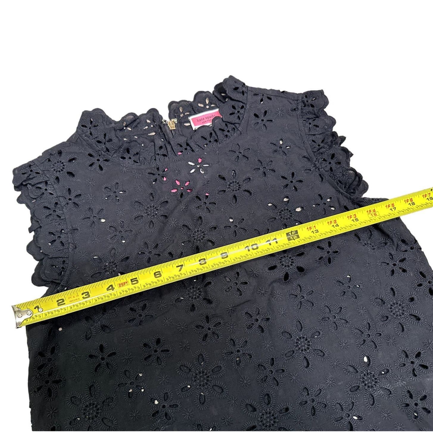 Kate Spade Kate Spade Daisy Eyelet Top size 2 Black Size XS / US 0-2 / IT 36-38 - 8 Thumbnail