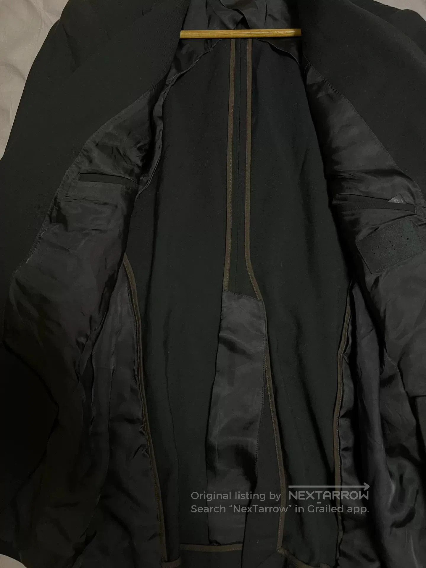 Devoa Classic Black Wool Suit Jacket. Size US L / EU 52-54 / 3 - 9 Thumbnail