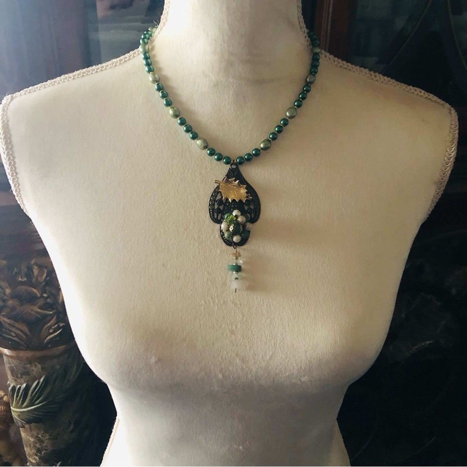 Handmade Handcrafted repurpose sage freshwater Pearl necklace Size ONE SIZE - 5 Thumbnail