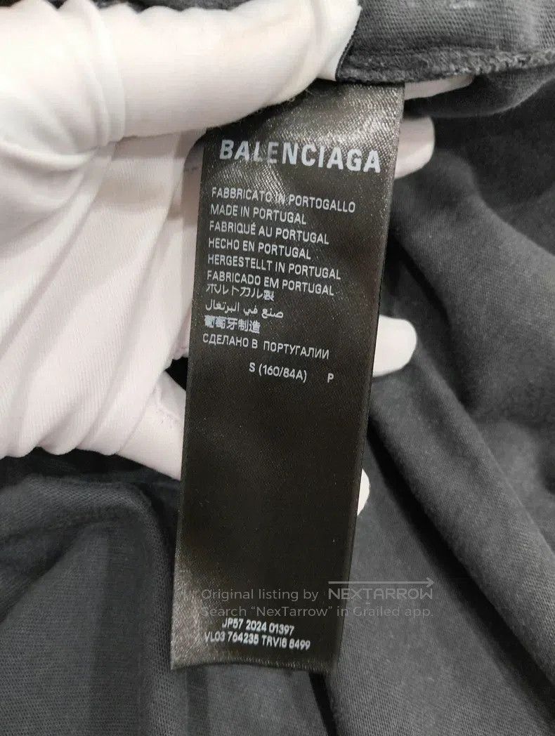 Balenciaga Balenciaga Splatter distressed grayish white mud-dyed shor Size US S / EU 44-46 / 1 - 6 Thumbnail