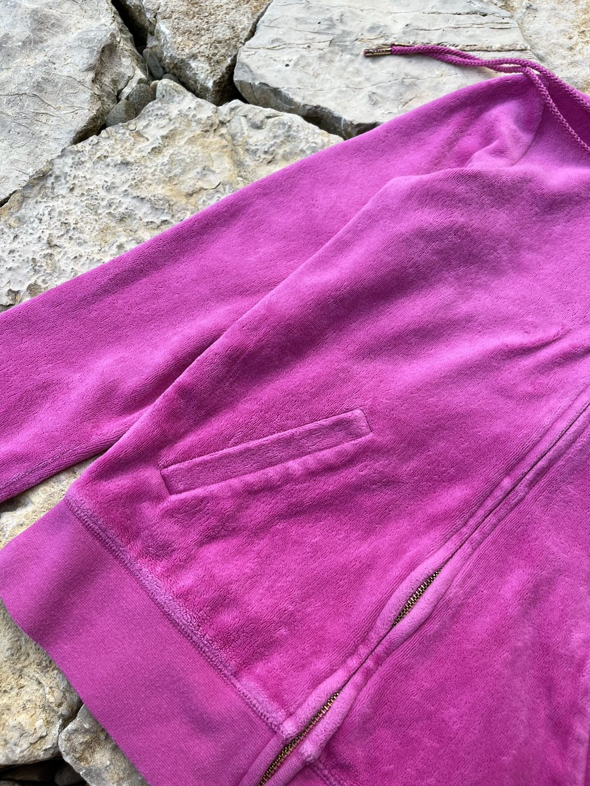 Juicy Couture × Vintage Vintage Juicy Couture y2k velvet zip hoodie basic sweatshirt Size S / US 4 / IT 40 - 13 Thumbnail