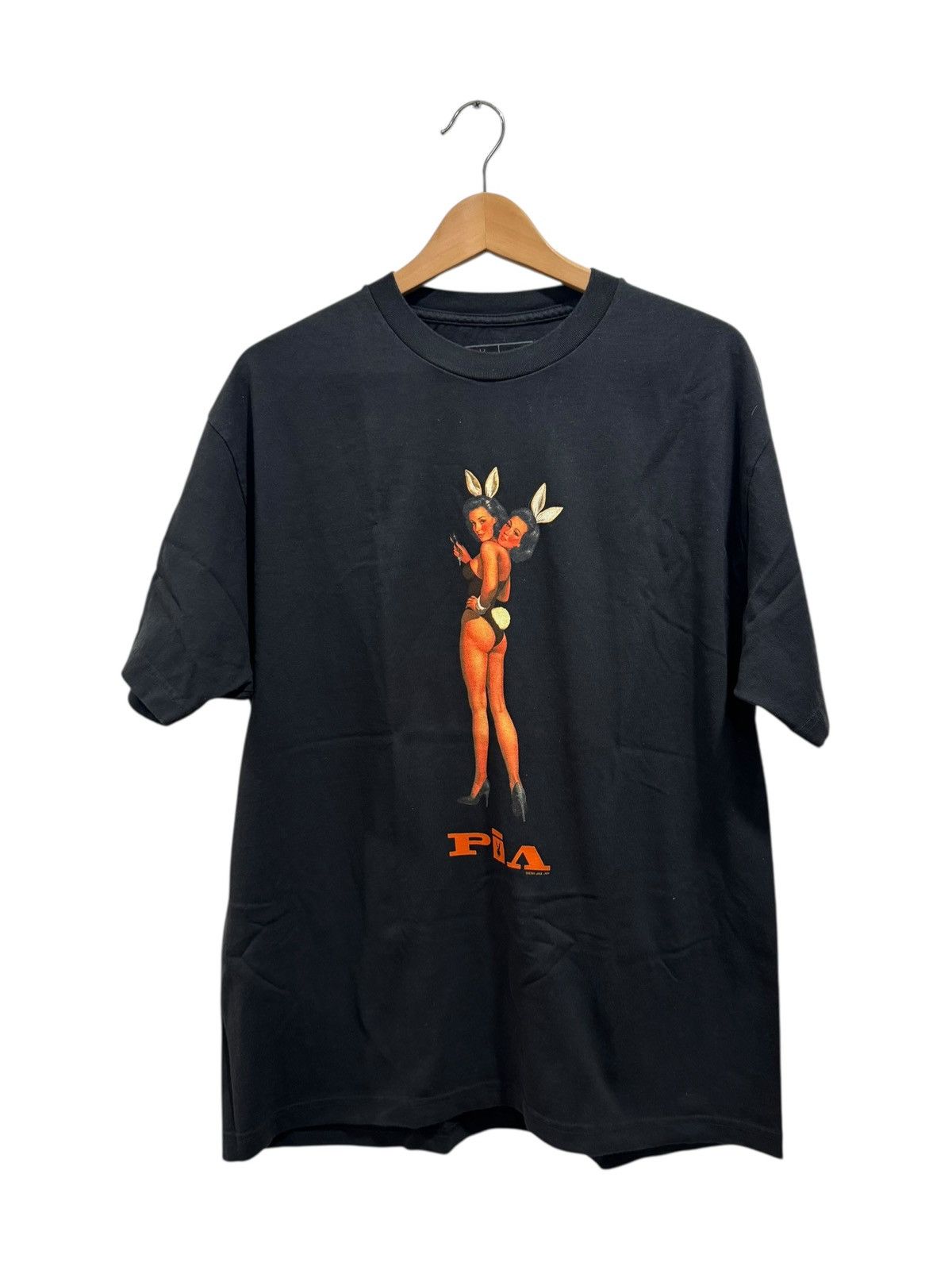 Playboy × Travis Scott Travis Scott x Playboy II Tee Black Size US L / EU 52-54 / 3 - 1 Thumbnail