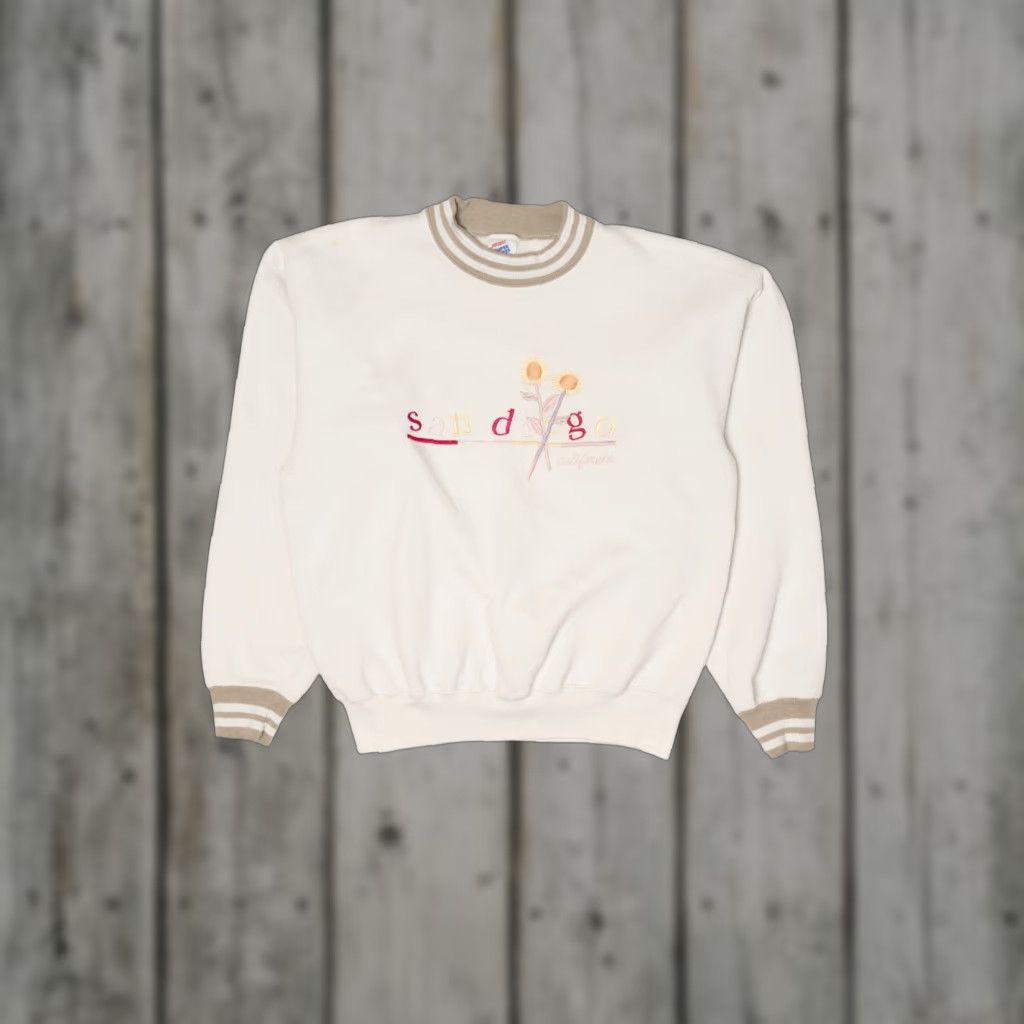 Jerzees VINTAGE Jerzees San Diego California Sweatshirt 1990s White Adult Medium Mens Size US M / EU 48-50 / 2 - 1 Thumbnail