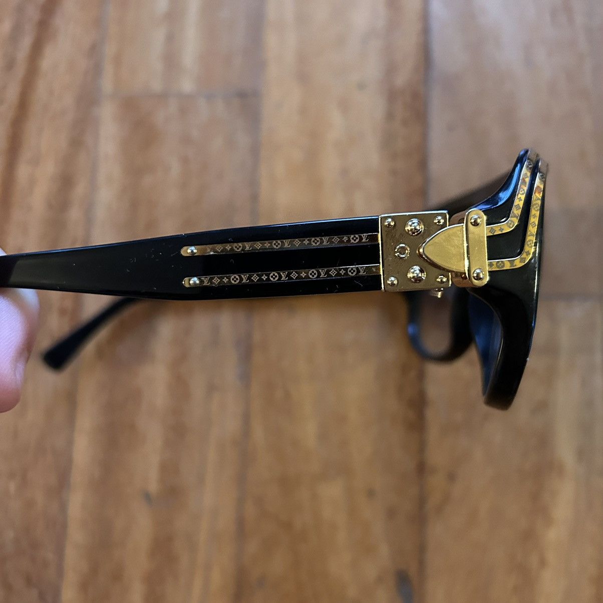Louis Vuitton Louis Vuitton OG Limited edition Millionaire Sunglasses Size ONE SIZE - 2 Thumbnail