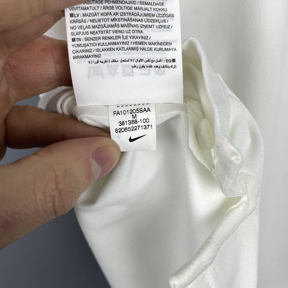 Nike Nike Roger Federer Polo Shirt Wimbledon 2010 Size M Size US M / EU 48-50 / 2 - 11 Thumbnail