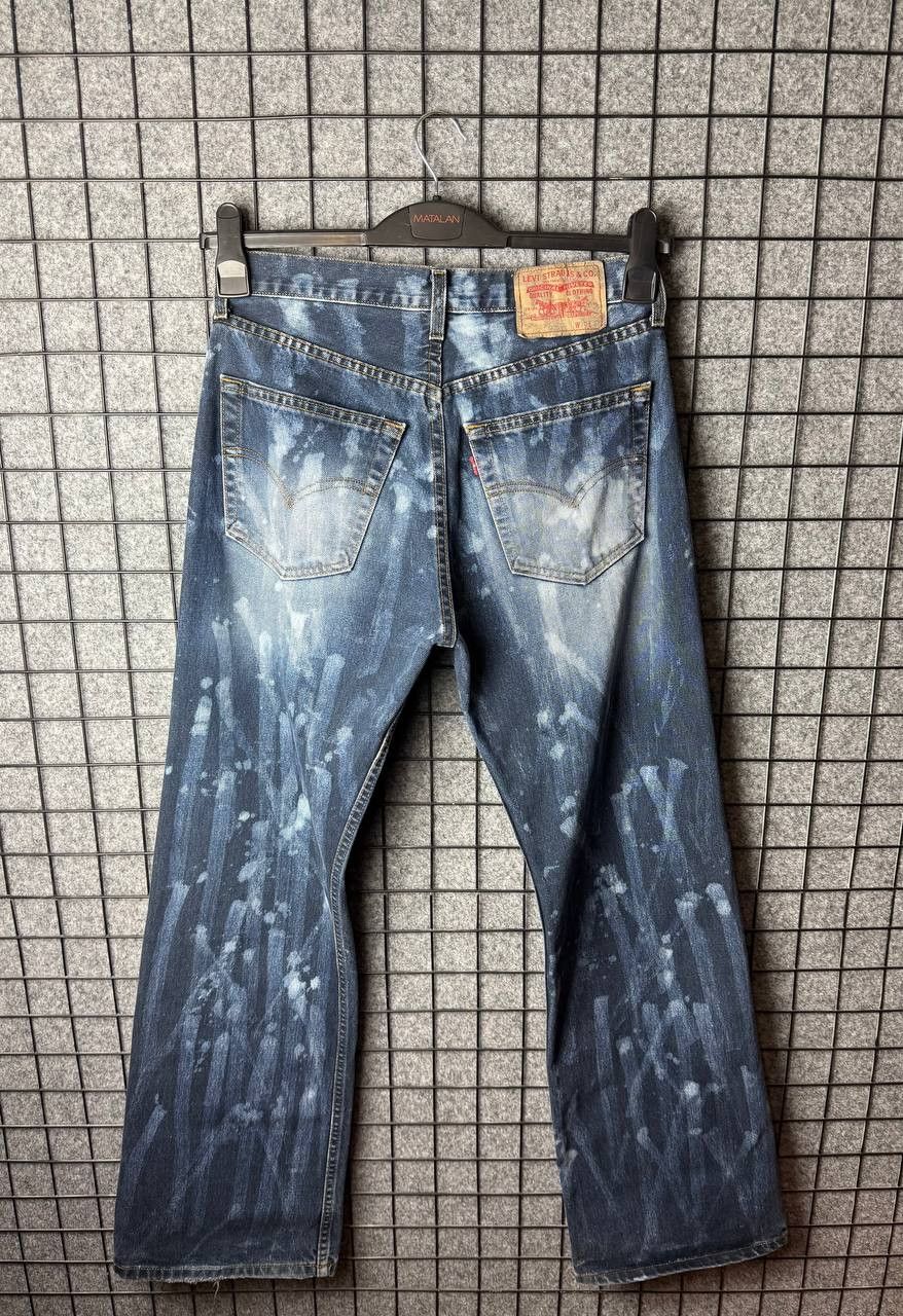 Levi's Levis denim distressed printed jeans size 30x32 Size US 30 / EU 46 - 1 Thumbnail