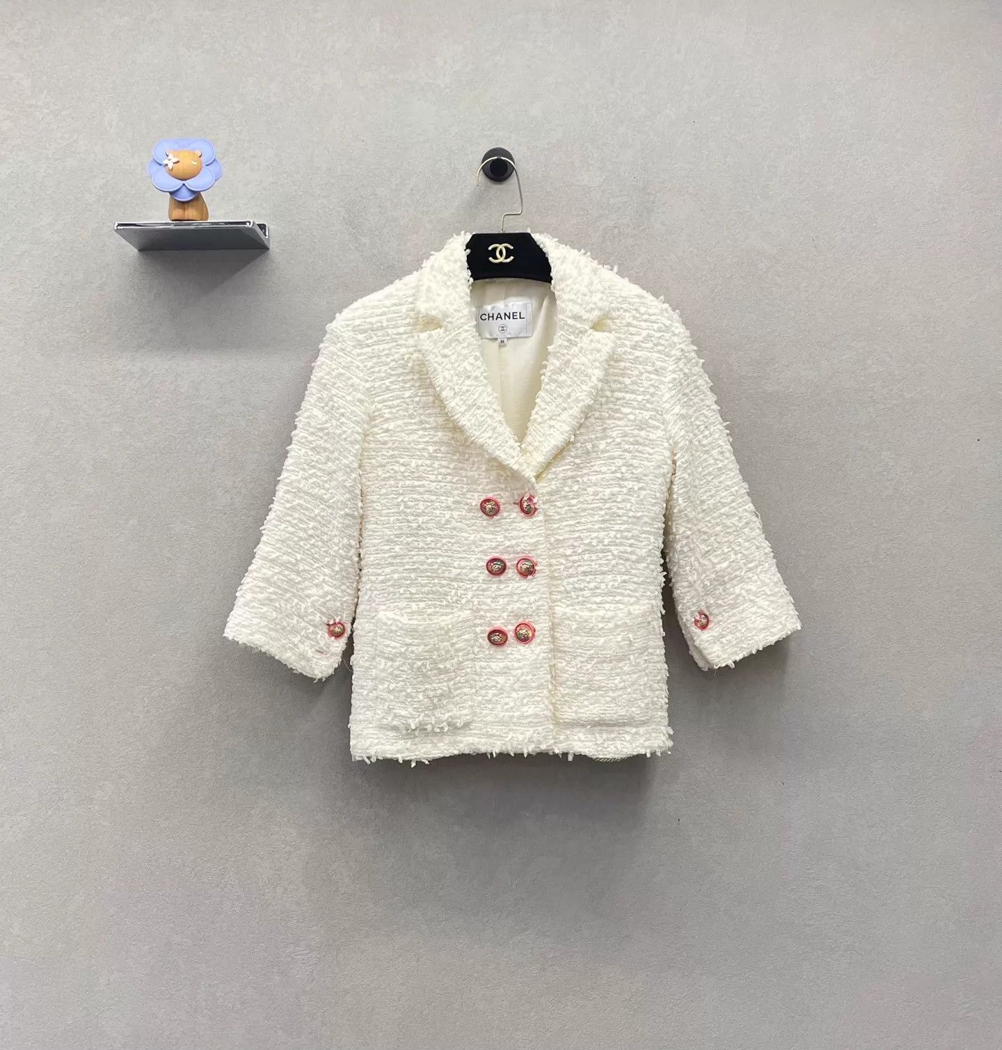 Chanel CHANEL Women's Tweed Lion Head Cardigan Size 36 Size XS / US 0-2 / IT 36-38 - 1 Thumbnail