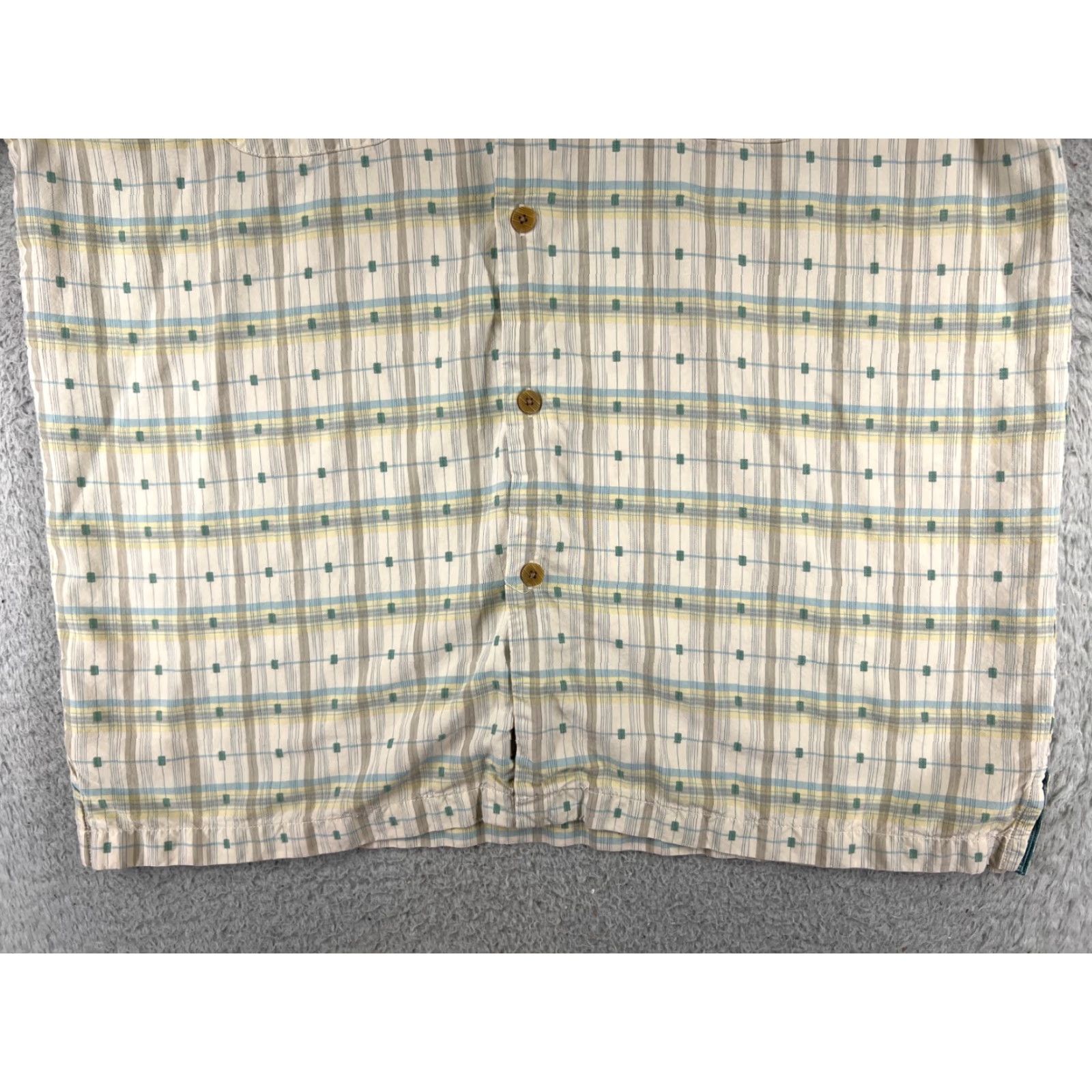 Tommy Bahama Tommy Bahama Shirt Men Large Beige Plaid Button-Up Silk Blend Camp Double Pocket Casual Size US L / EU 52-54 / 3 - 5 Thumbnail