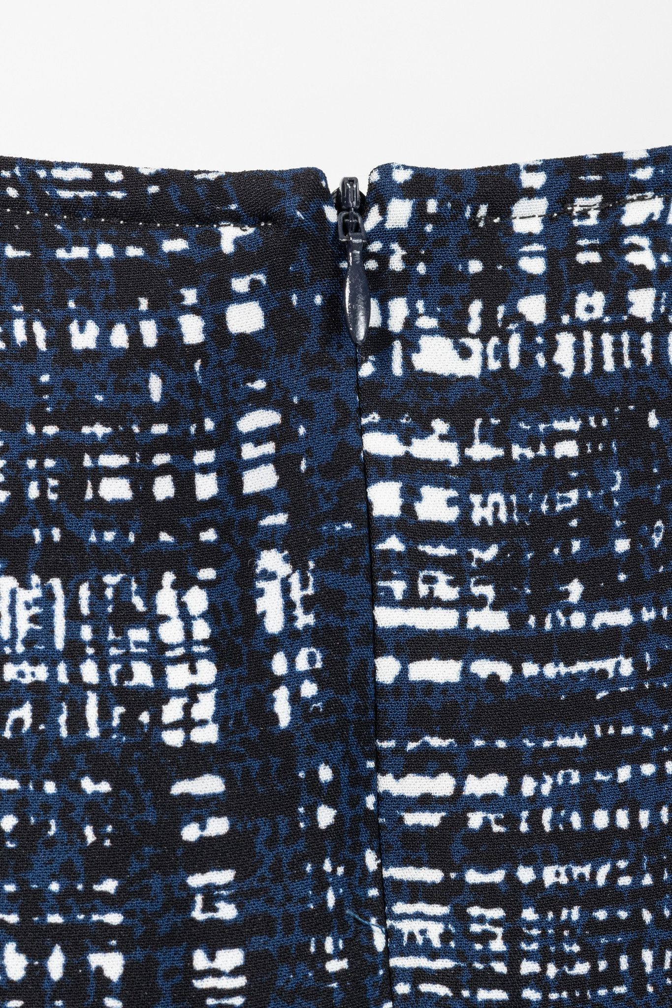 Escada Escada Divatu Navy Plaid Crepe Mini Dress Size M / US 6-8 / IT 42-44 - 7 Thumbnail