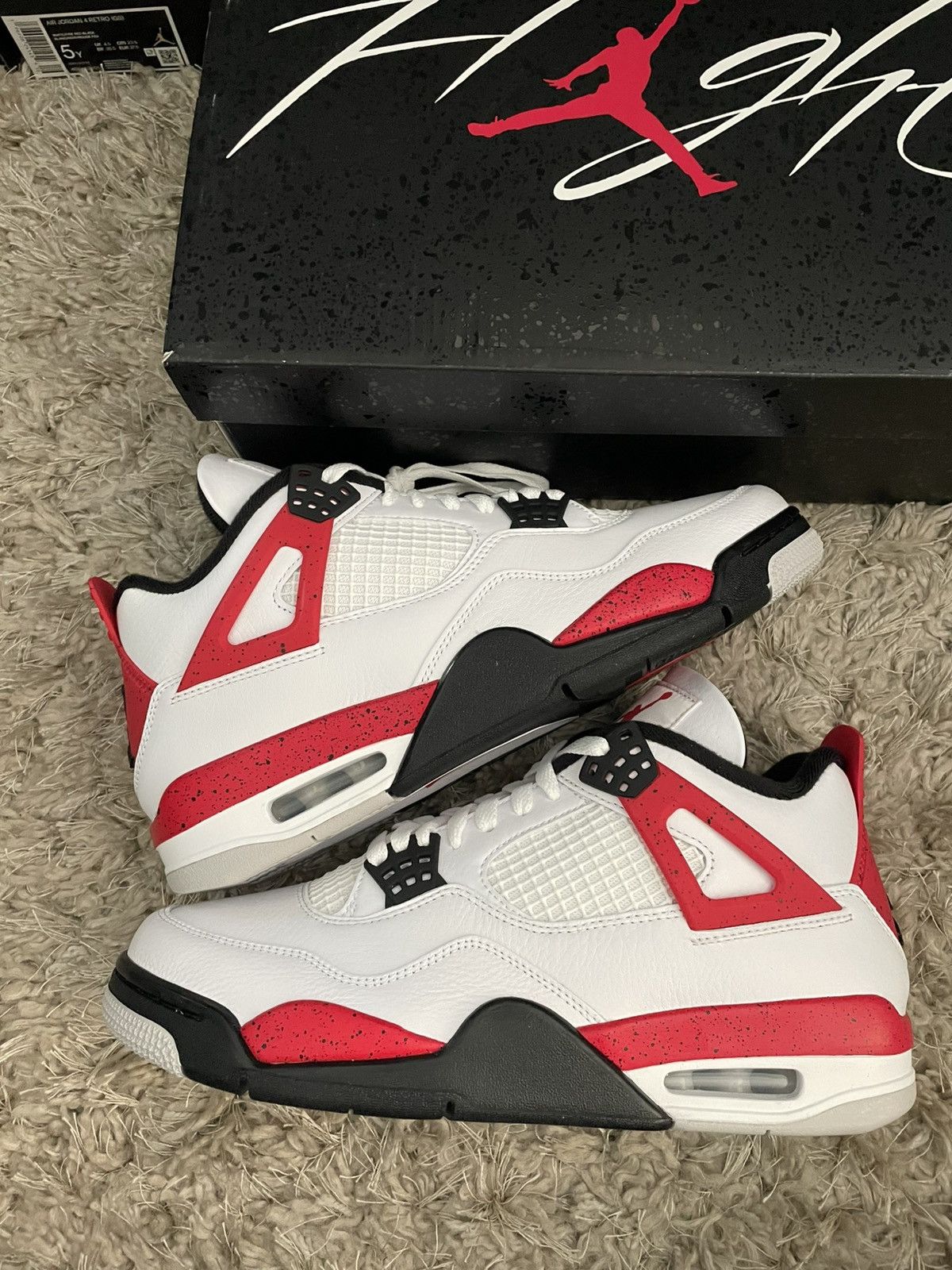 Jordan Brand Jordan 4 Red Cement Size US 9.5 / EU 42-43 - 2 Thumbnail