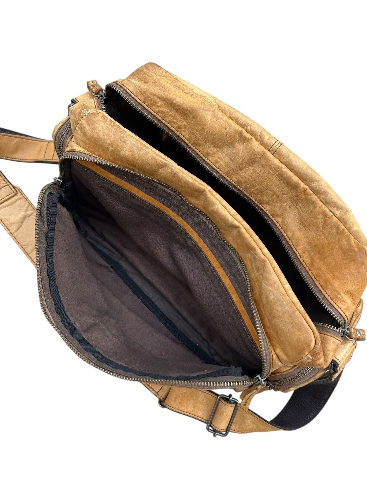 Leather LINK-KU Japan Stains Patina Horse Leather Messenger Bag Size ONE SIZE - 21 Thumbnail