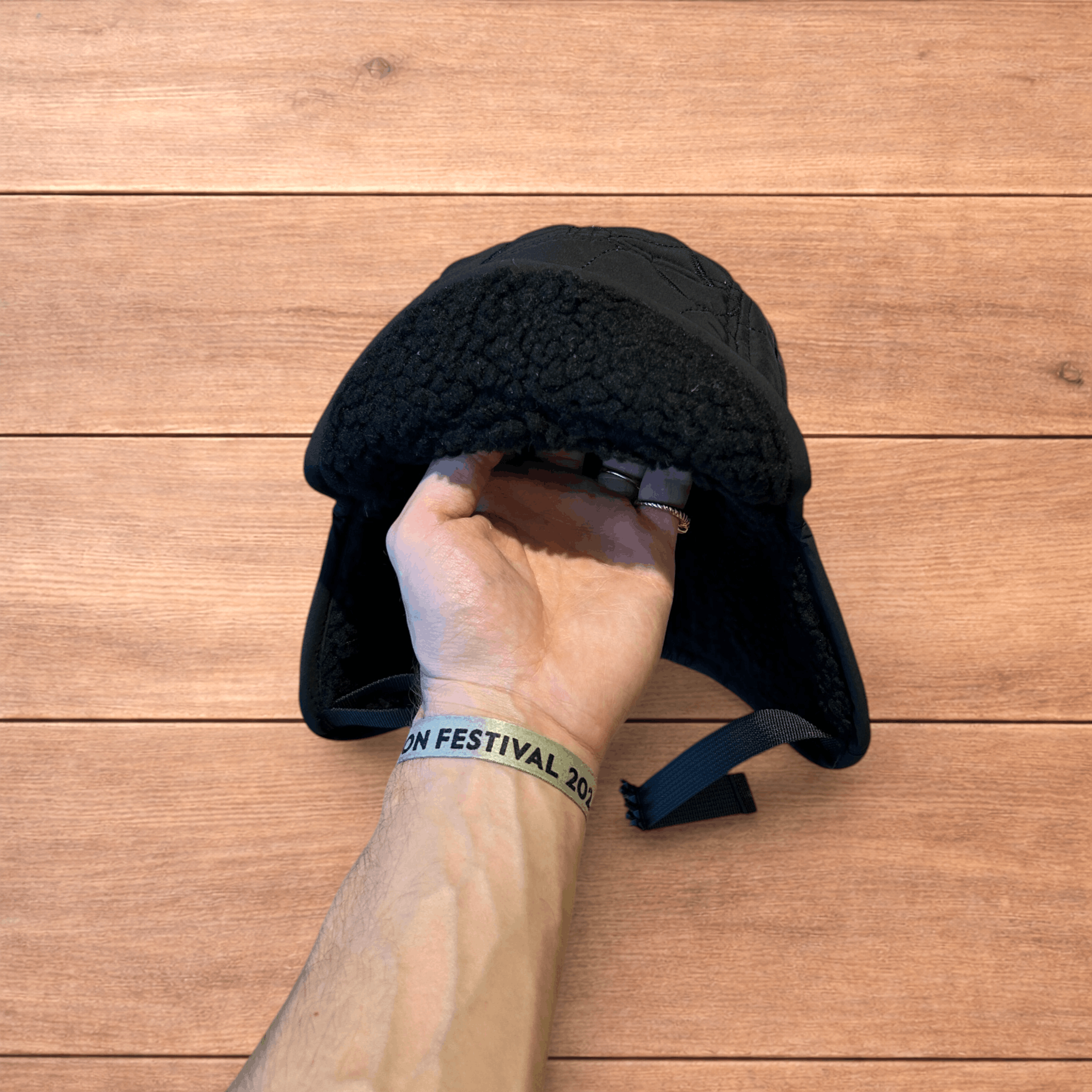 Japanese Brand Russian Trapper Korean padded fluffy hat cap in black. Size ONE SIZE - 2 Thumbnail