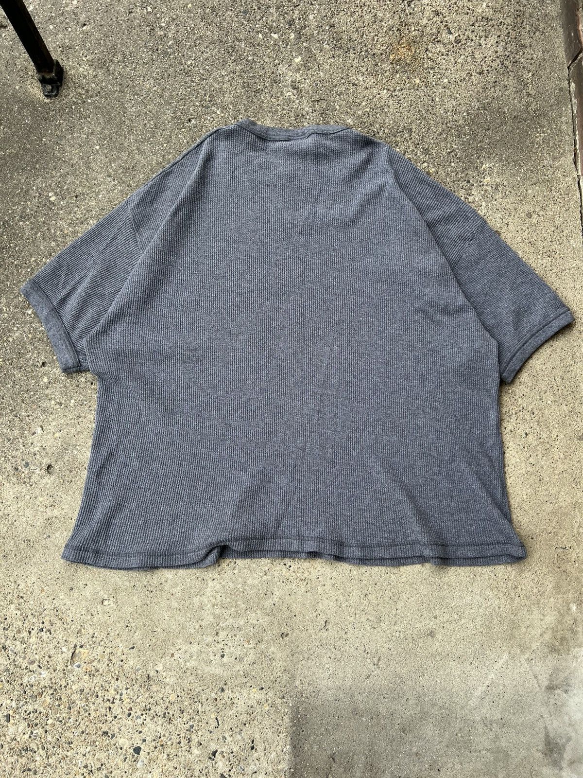 Hanes × Japanese Brand × Vintage Vintage 90s Hanes Cropped Fit Baggy Blank S/S Thermal XXL Size US XXL / EU 58 / 5 - 5 Thumbnail