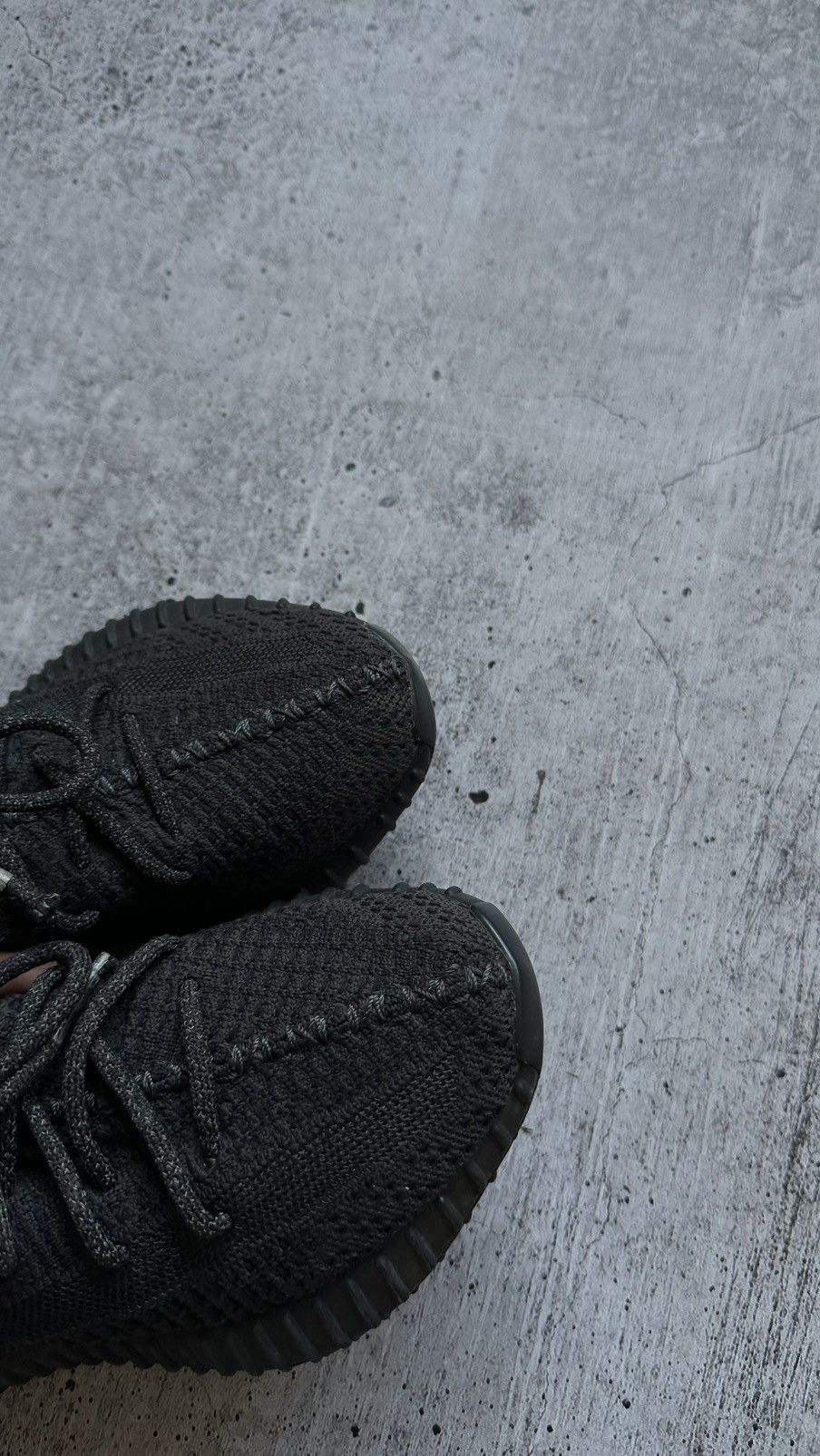 Adidas × Kanye West Adidas Yeezy 350 V2 Black Sneakers Size US 6 / IT 36 - 2 Thumbnail