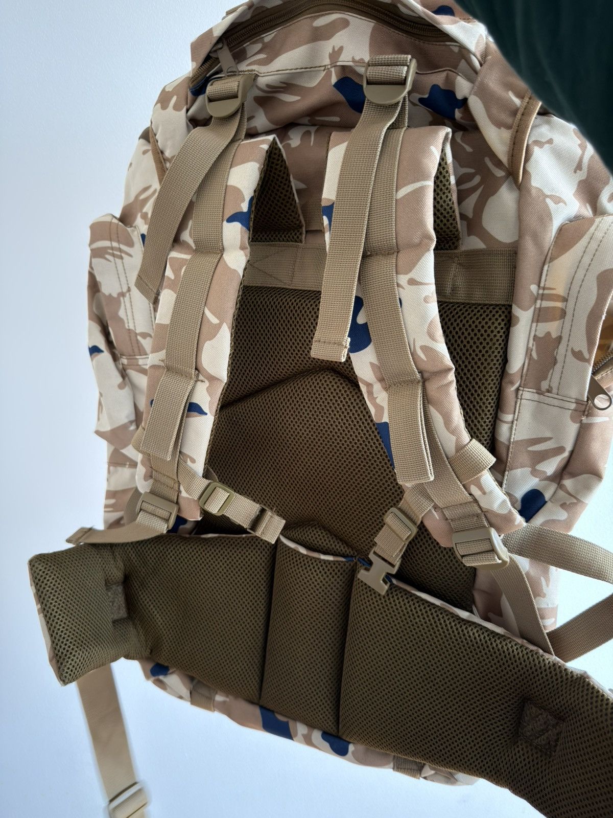 Gosha Rubchinskiy Gosha Rubchinskiy military camo army backpack big size Size ONE SIZE - 6 Thumbnail