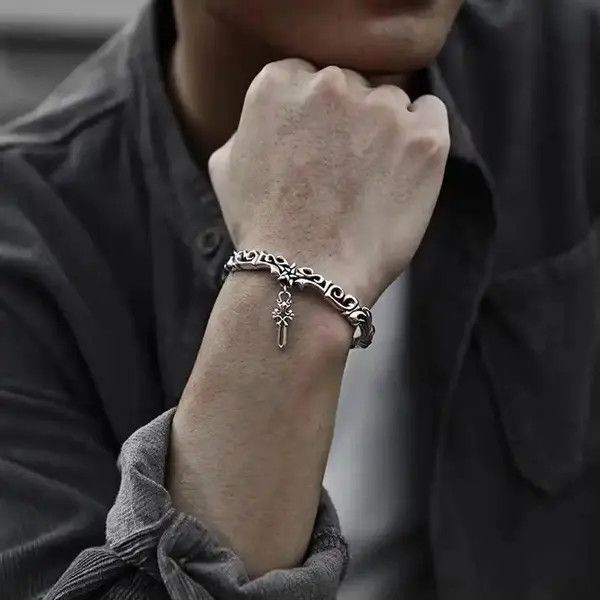 Jewelry × Vintage Vintage Vine Heavy Pentagram Cross Dark Flower Bracelet Size ONE SIZE - 3 Thumbnail