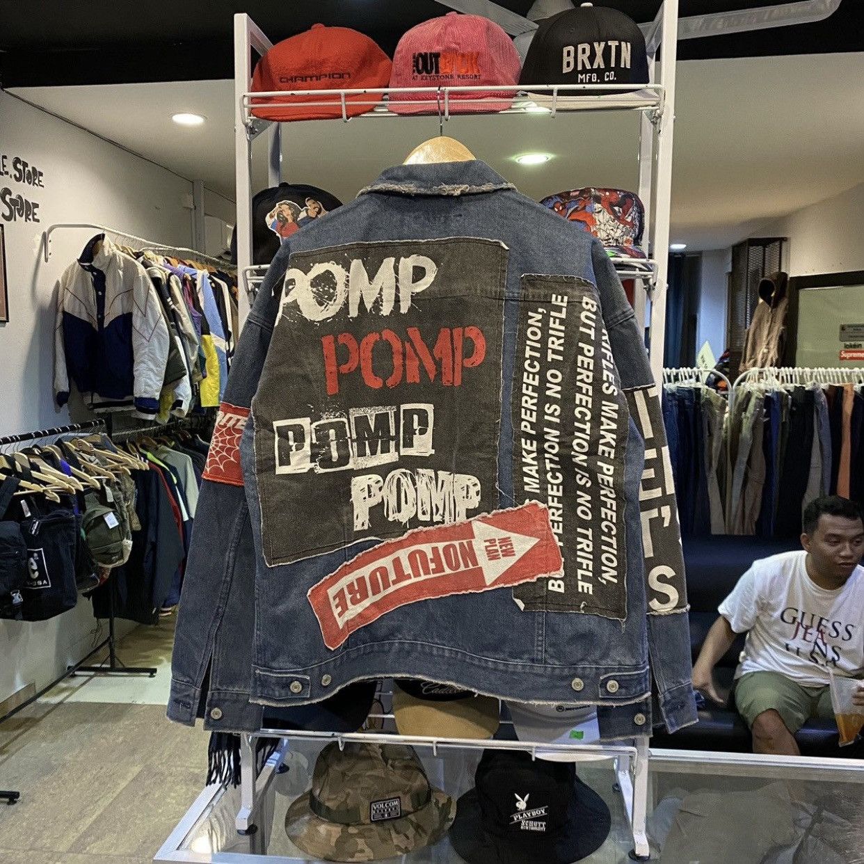 Japanese Brand JUNGLE STORM Custom Denim Jackets Size US L / EU 52-54 / 3 - 1 Thumbnail