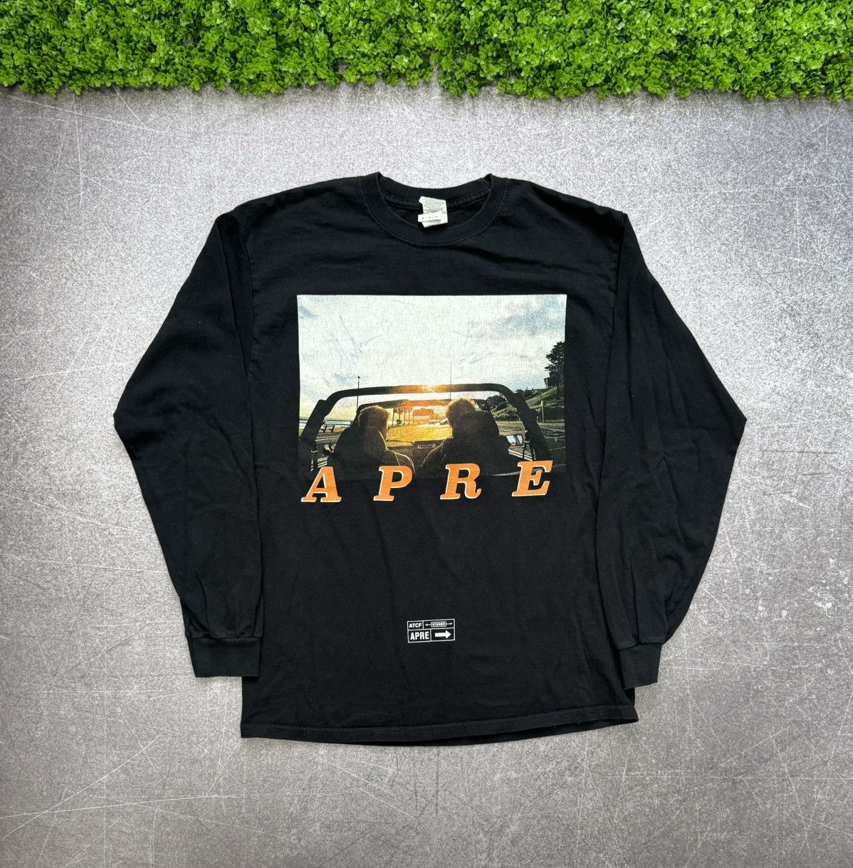 Band Tees APRE Band shirt Tour Long Sleeve Size US M / EU 48-50 / 2 - 1 Thumbnail