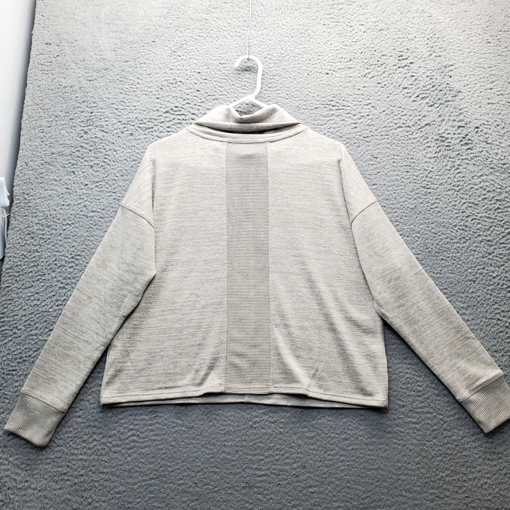 Calvin Klein Calvin Klein Performance Sweater Womens XS Multicolor Stretch Long Sleeve Pullover - Size XS Womens Pullover Knit Casual Fall Winter (Pre-owned) Size XS / US 0-2 / IT 36-38 - 2 Thumbnail