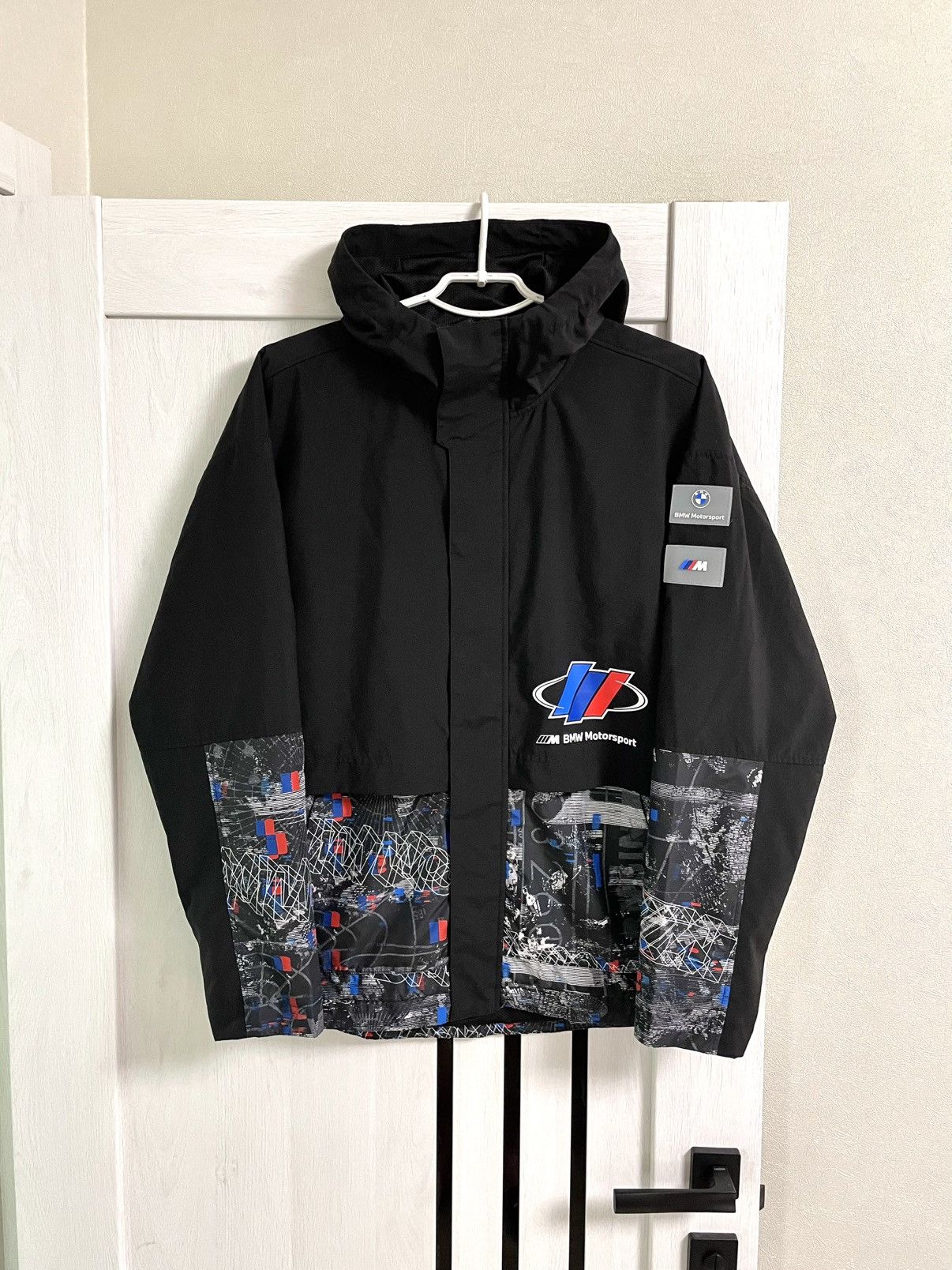 BMW Puma BMW M Motorsport Jacket Hooded Windbreaker Racing Size US S / EU 44-46 / 1 - 1 Thumbnail