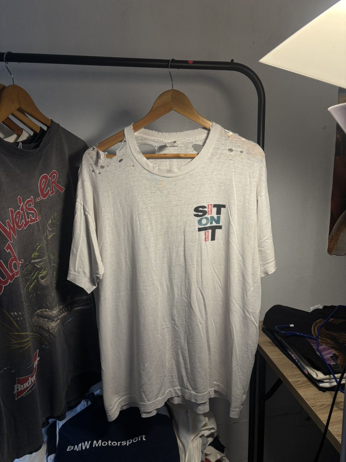Levi's Vintage Clothing Vintage Levi’s “Set on it” 90’s T-shirt Size US L / EU 52-54 / 3 - 3 Thumbnail