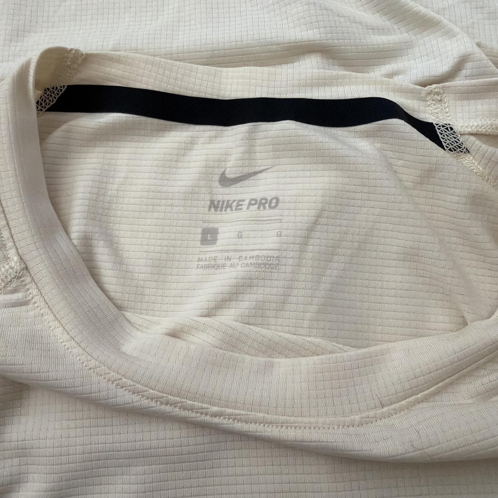 Nike Nike Pro Dri-Fit Sleeveless Shirt Training Gym Size L Size US L / EU 52-54 / 3 - 3 Thumbnail