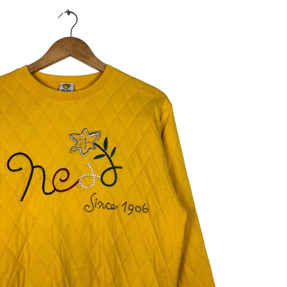 Japanese Brand NCAA Vintage Sweatshirt Japanese Brand Small SIZE Size US S / EU 44-46 / 1 - 3 Thumbnail