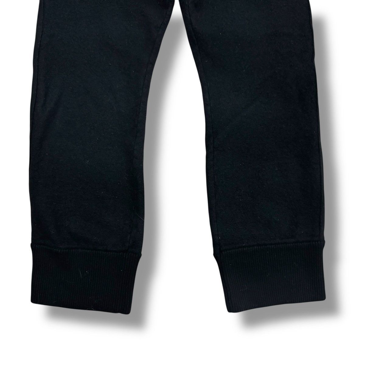 Maison Margiela Maison Margiela BLACK Side-stripe trousers S50KA0577 S17836 Size US 28 / EU 44 - 10 Thumbnail
