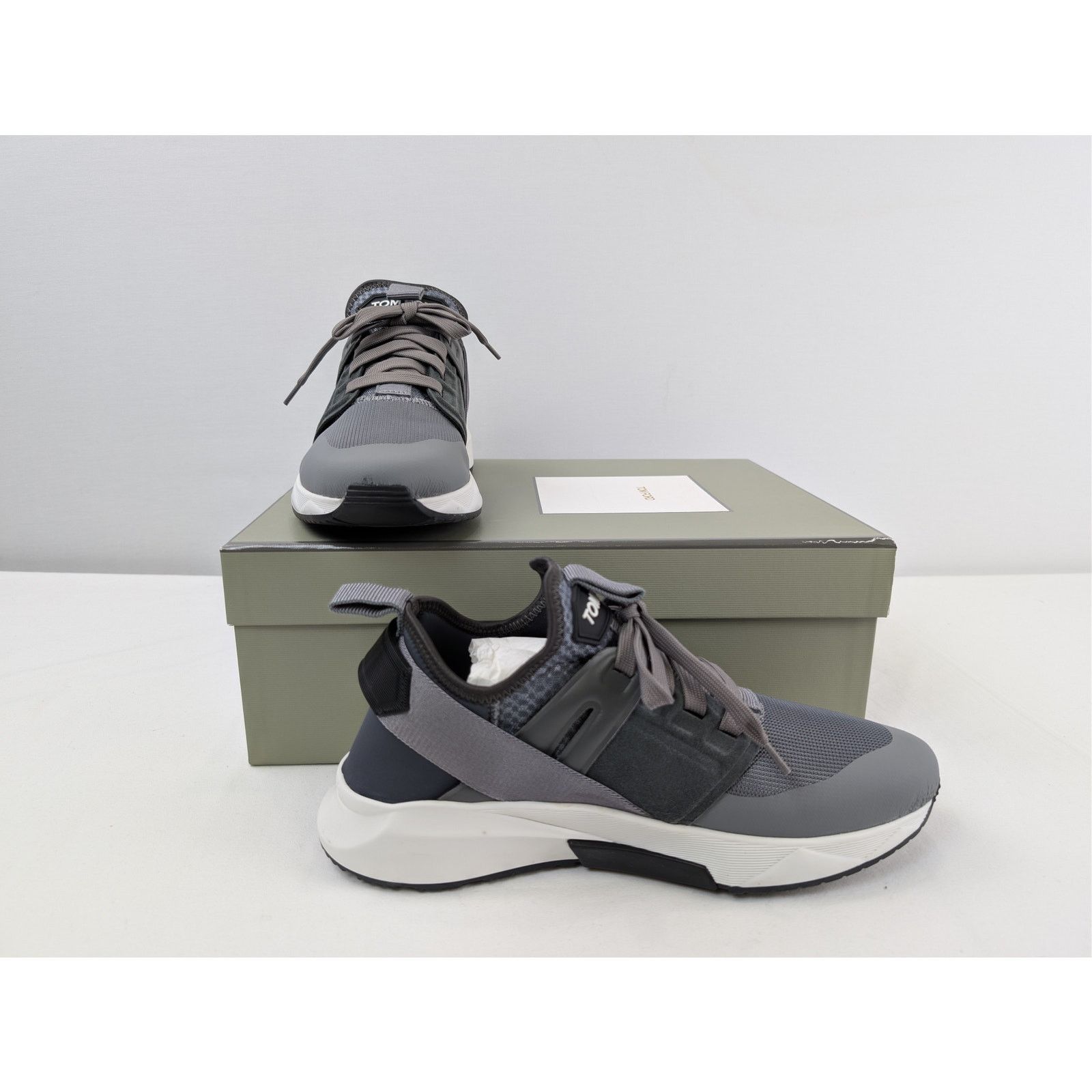 Tom Ford o1rshd1 Jago Runner Sneakers in Grey Size US 8 / EU 41 - 19 Thumbnail