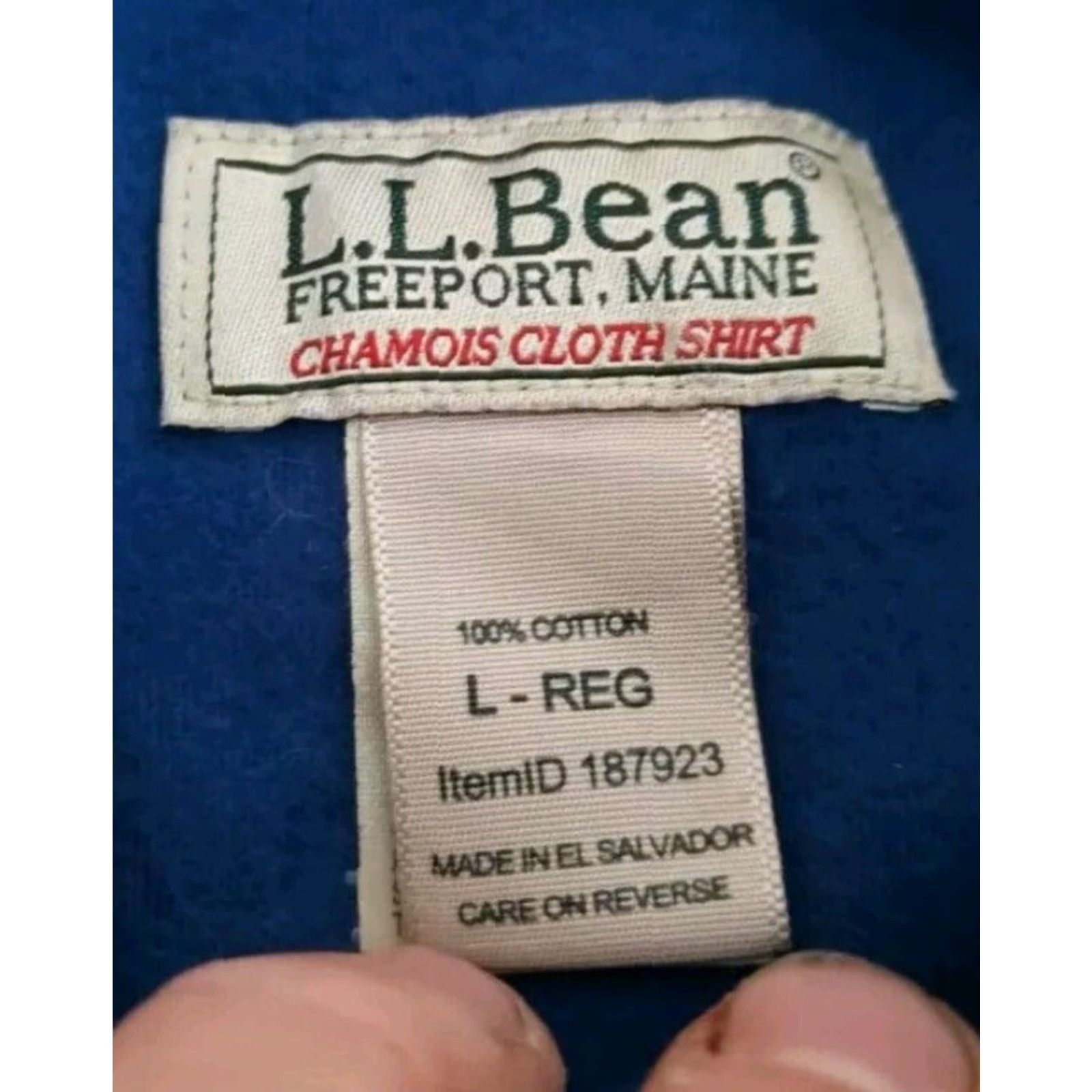 Vintage VINTAGE L.L. Bean Heavyweight Chamois Cloth Button-Up Shirt Adult Large Regular Navy Blue Casual Mens Size US L / EU 52-54 / 3 - 7 Thumbnail
