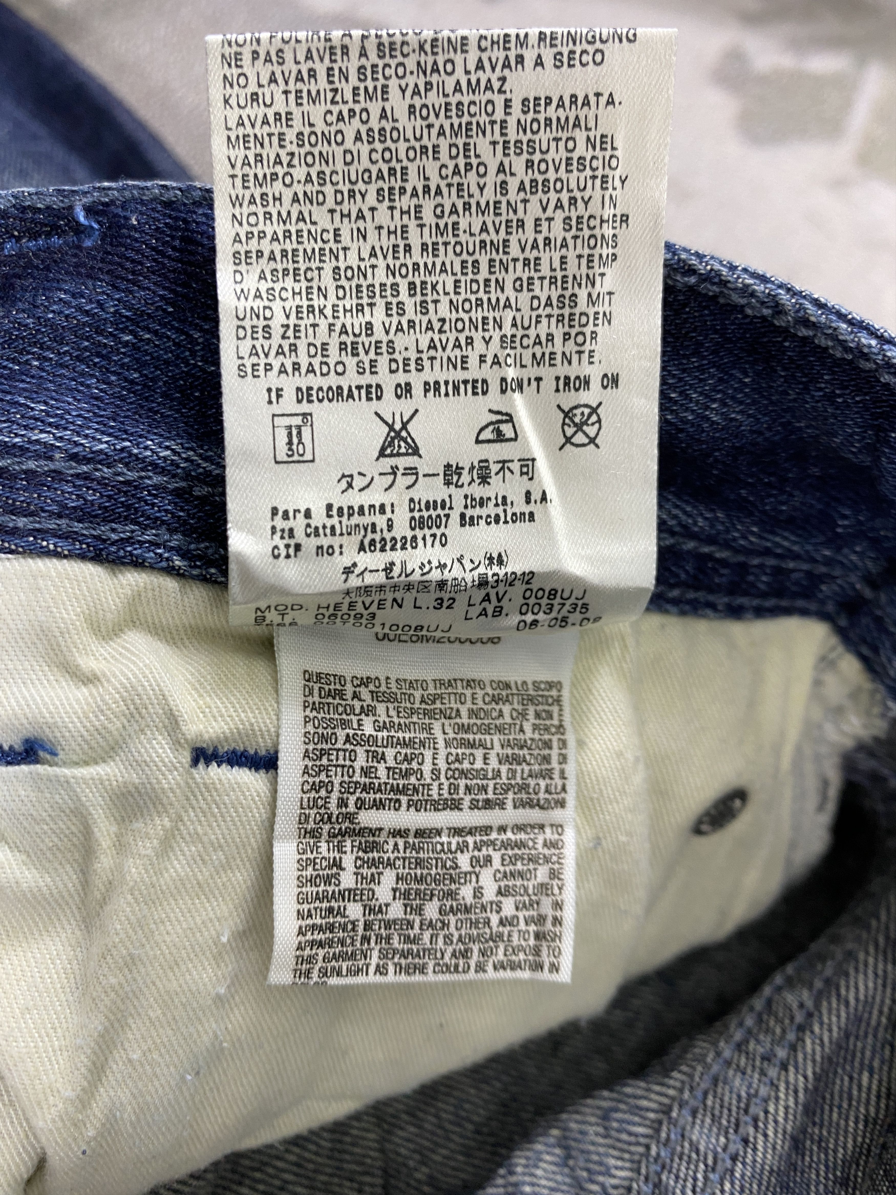 Diesel Vintage Diesel Distressed Blue Jeans 31x32- JN3814 Size US 31 - 11 Thumbnail