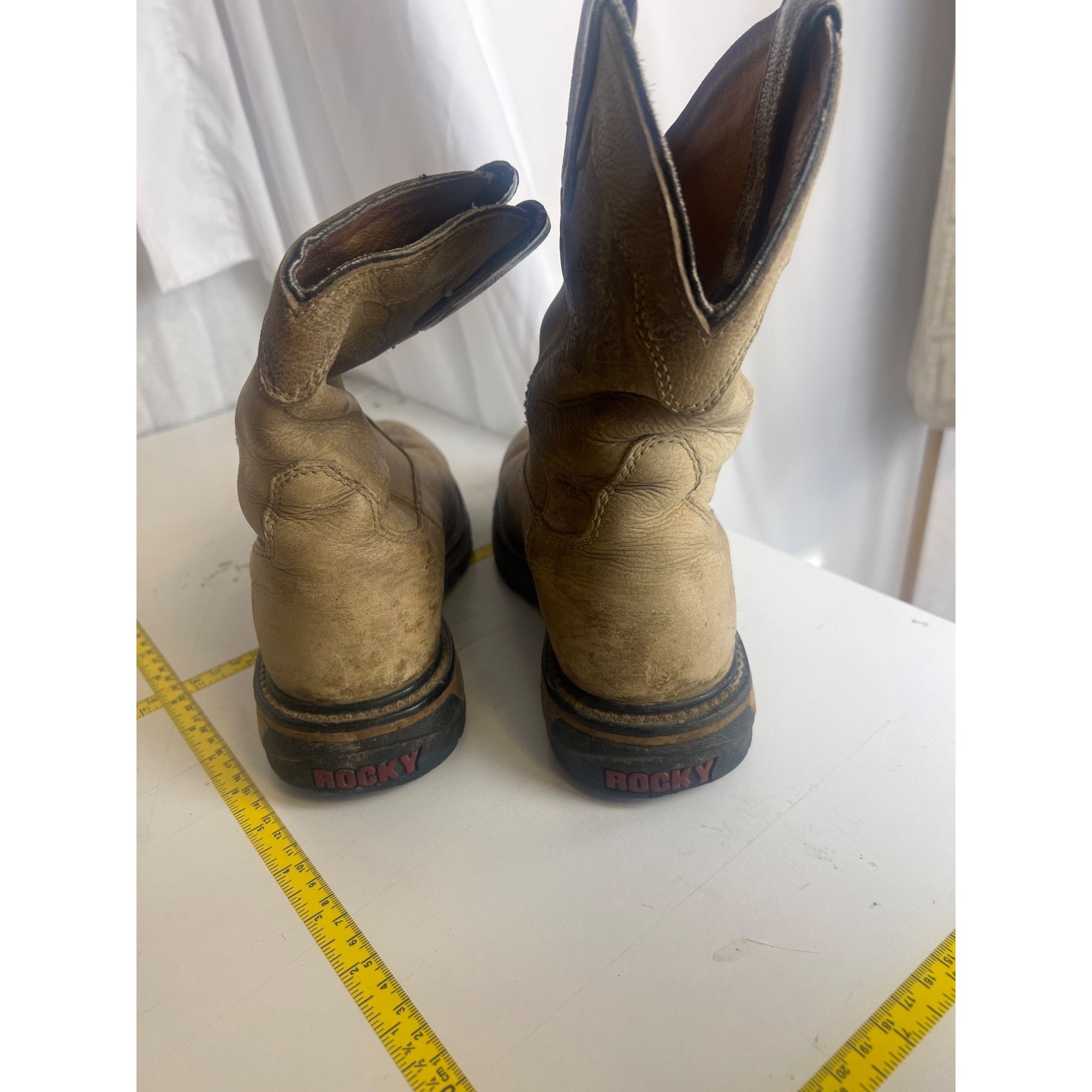 Rocky Rocky women’s 8MWM Western Style Leather Pull-On Work Boots Size US 8.5 / IT 38.5 - 2 Thumbnail