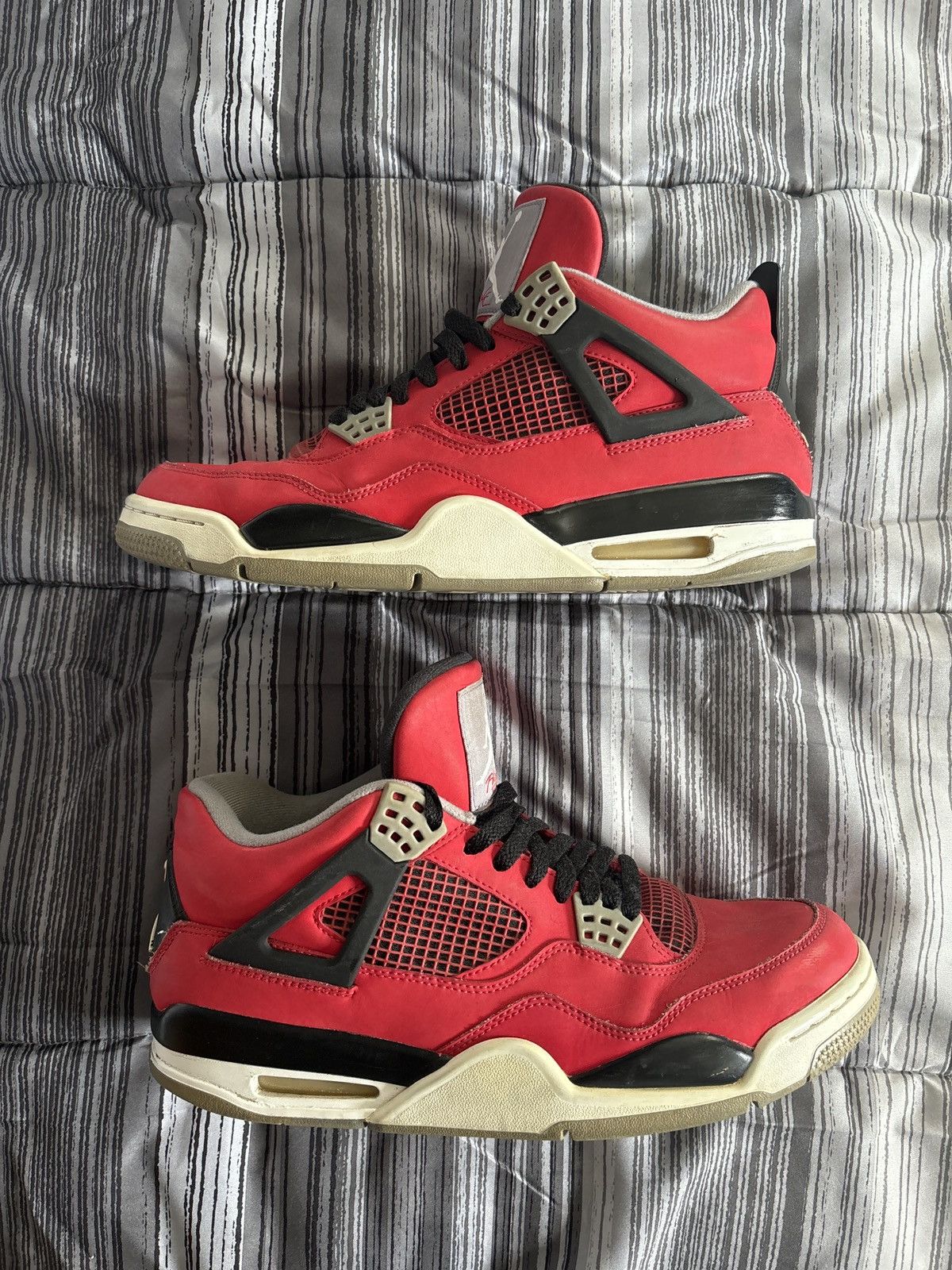 Jordan Brand Jordan Toro 4s Size US 10.5 / EU 43-44 - 4 Thumbnail