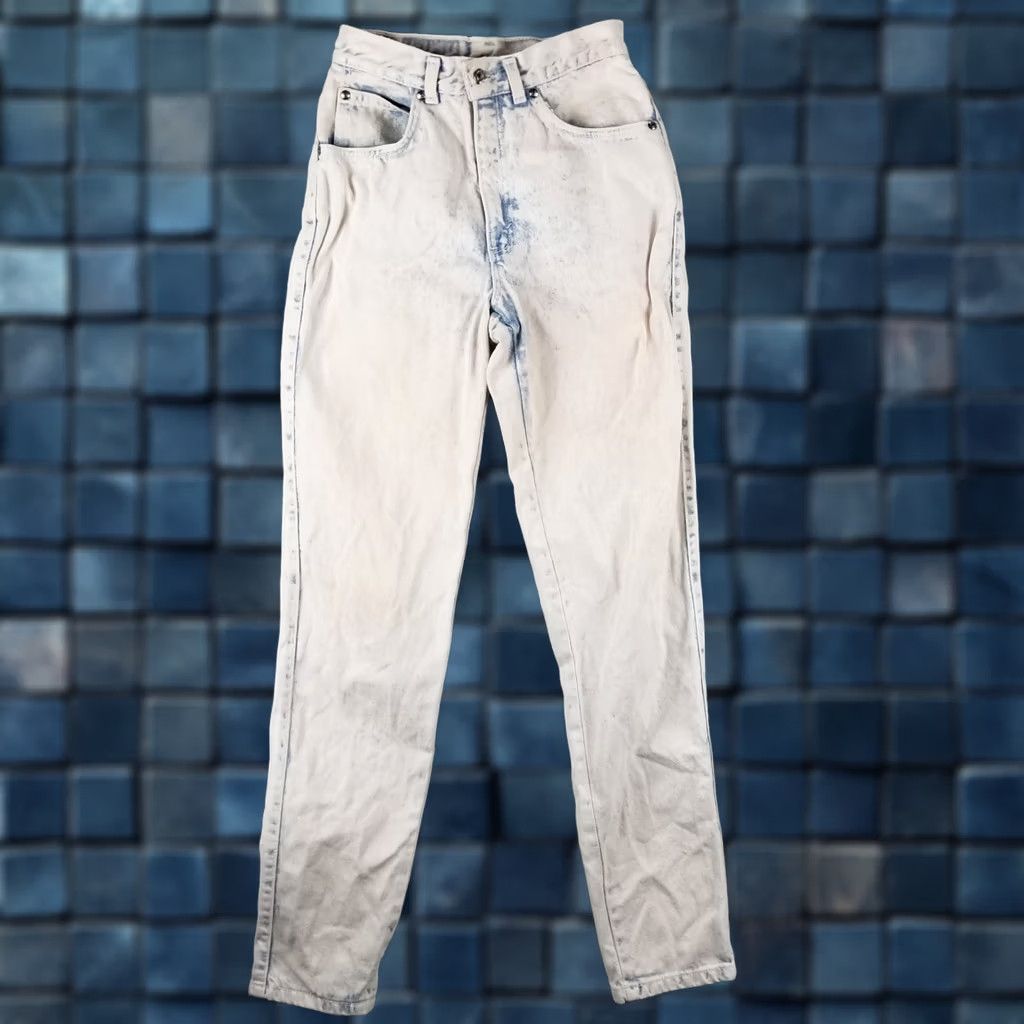 Levi's VINTAGE Levi's Jeans Woman 7 Acid Washed 900 Series 24X29 Tapered High Mom USA Jeans Women 24x29.5 Inseam USA 90s Theme Size 28" / US 6 / IT 42 - 1 Thumbnail