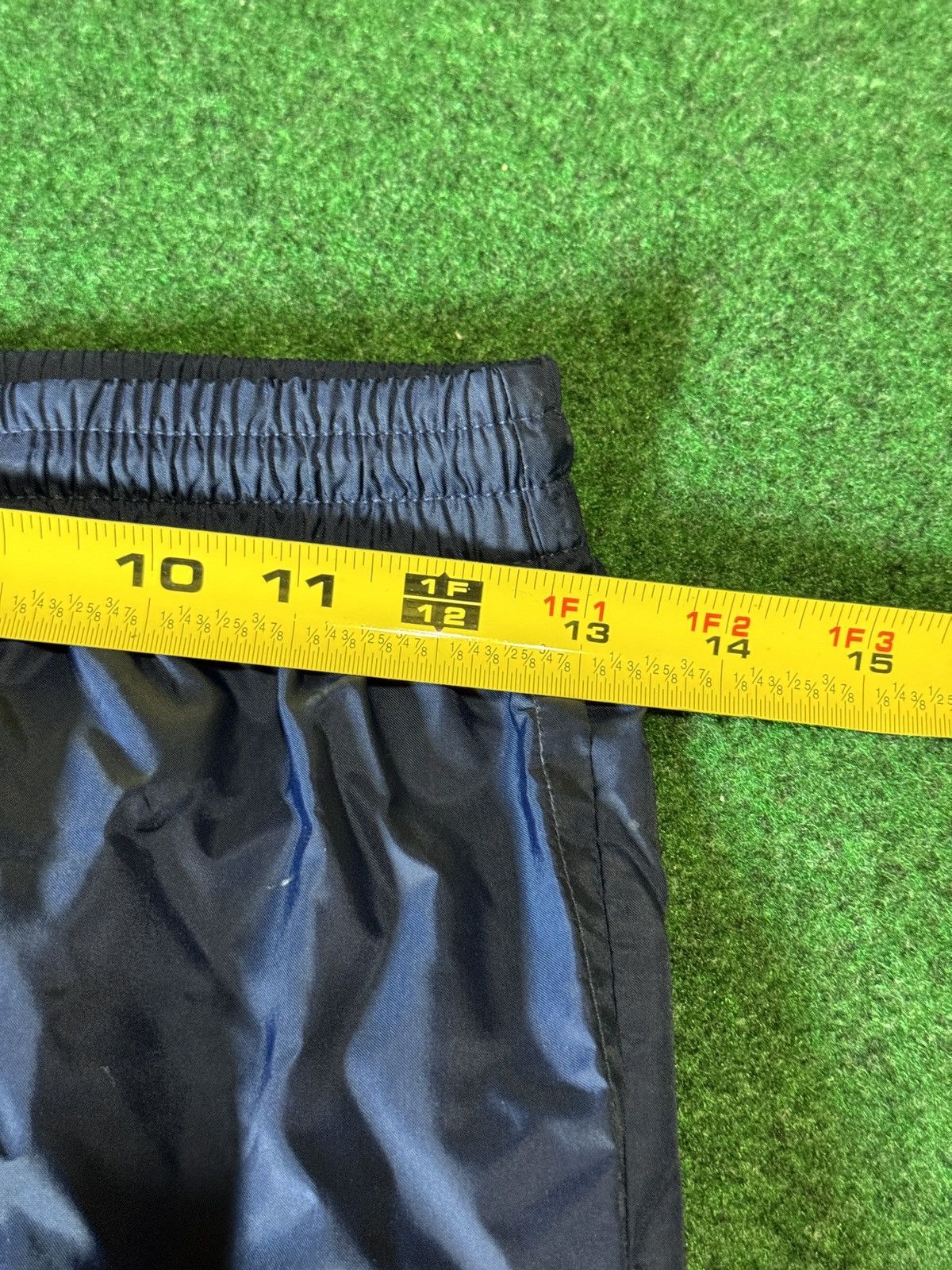 Nike × Vintage Vintage 90s Nike Nylon Blue Joggers Adjustable Waist 26x28 Size US 26 / EU 42 - 6 Thumbnail