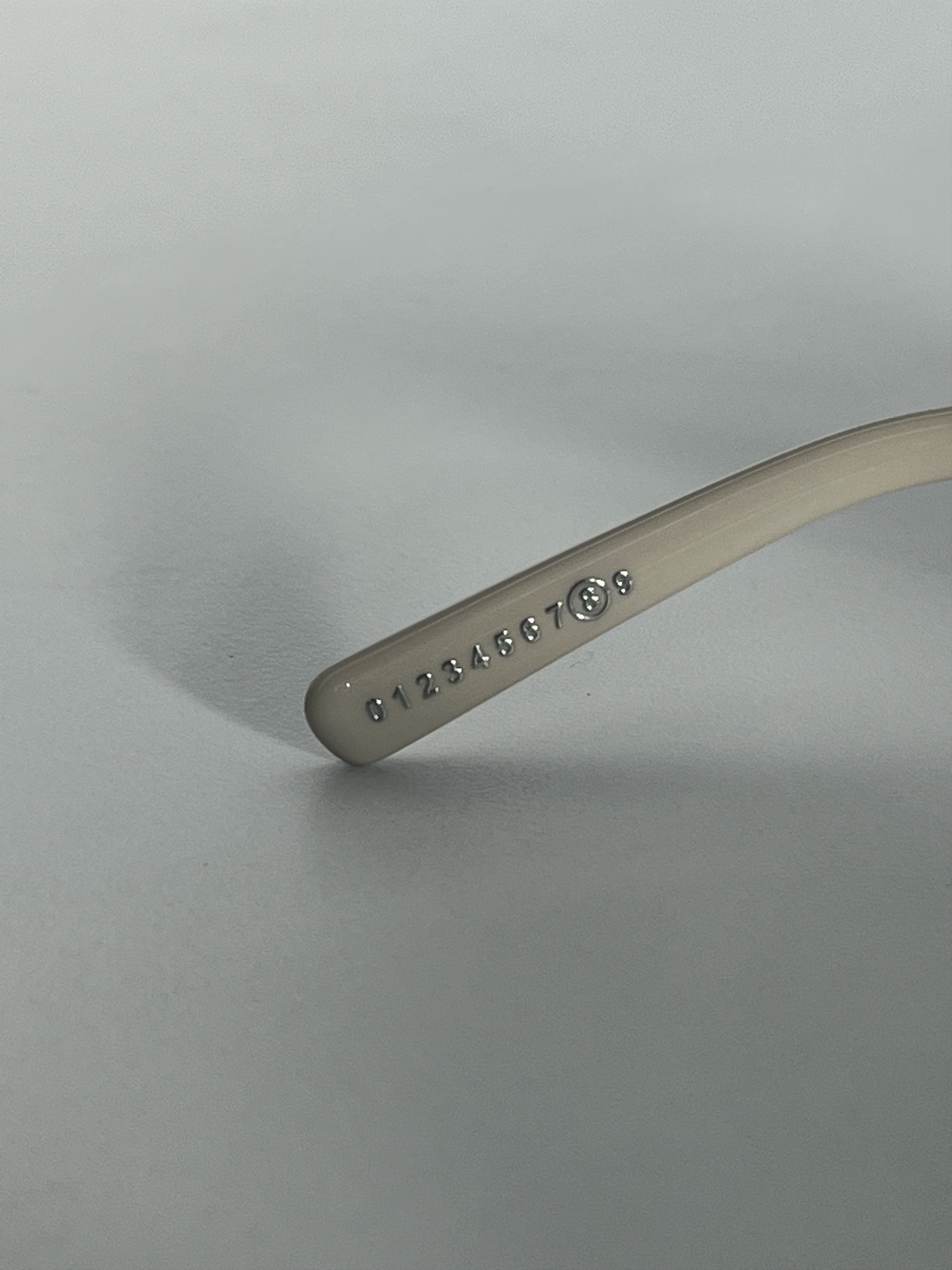 Gentle Monster × Maison Margiela Maison Margiela x Gentle Monster MM005 Oval Beige Sunglasses Size ONE SIZE - 6 Thumbnail