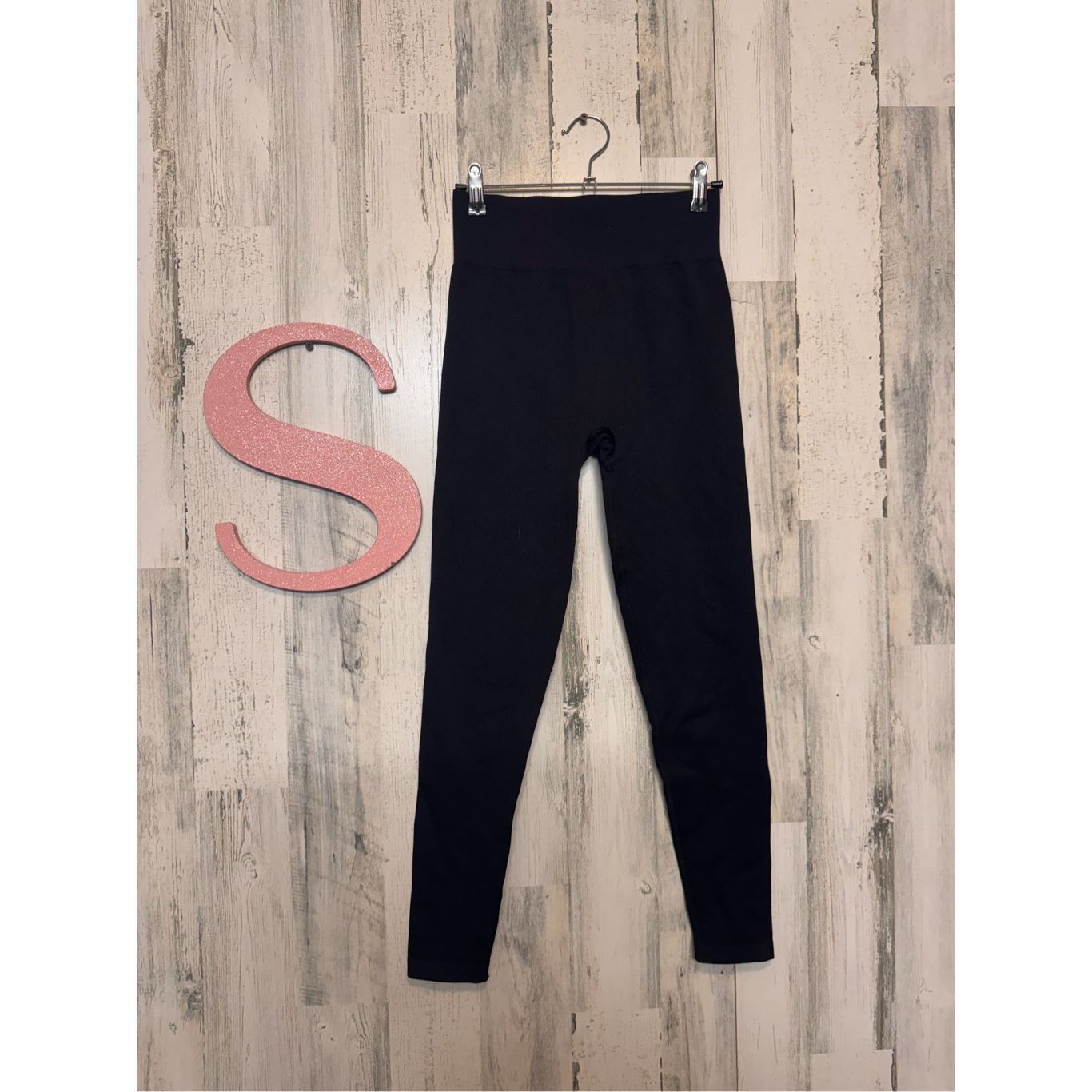 H&M H&M Move Black Ribbed High Waist Leggings Size Small Size 26" / US 2 / IT 38 - 1 Thumbnail