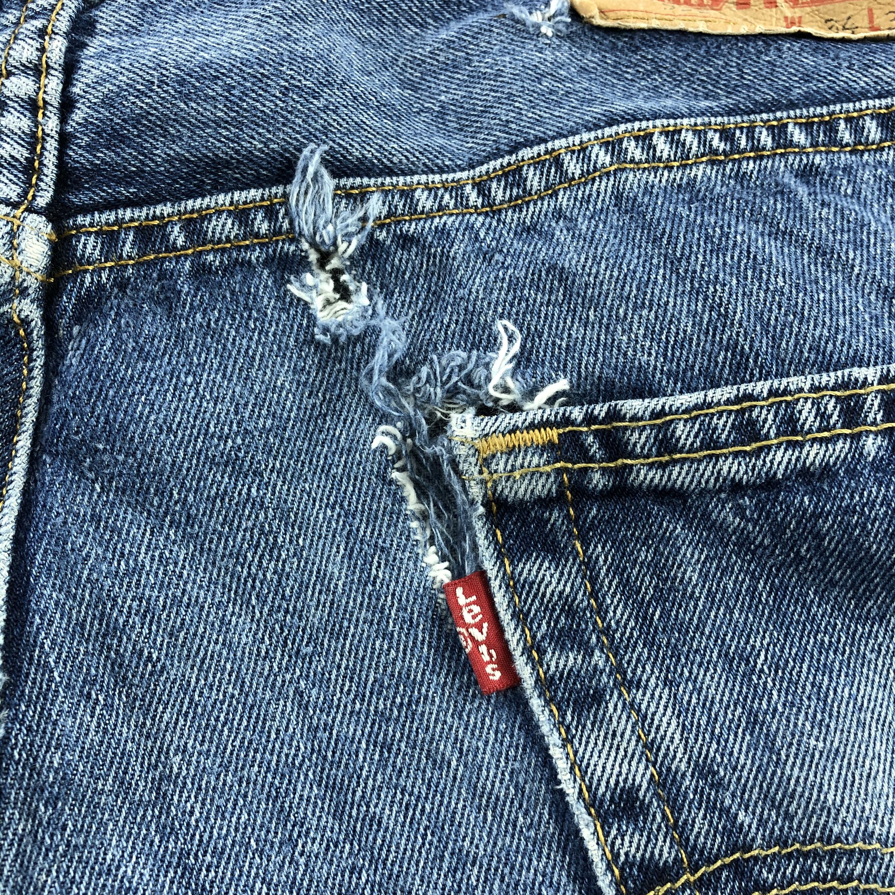 Levi's × Vintage Vintage Blue Wash Levis 550 Jeans-JM2949 Size US 34 / EU 50 - 7 Thumbnail