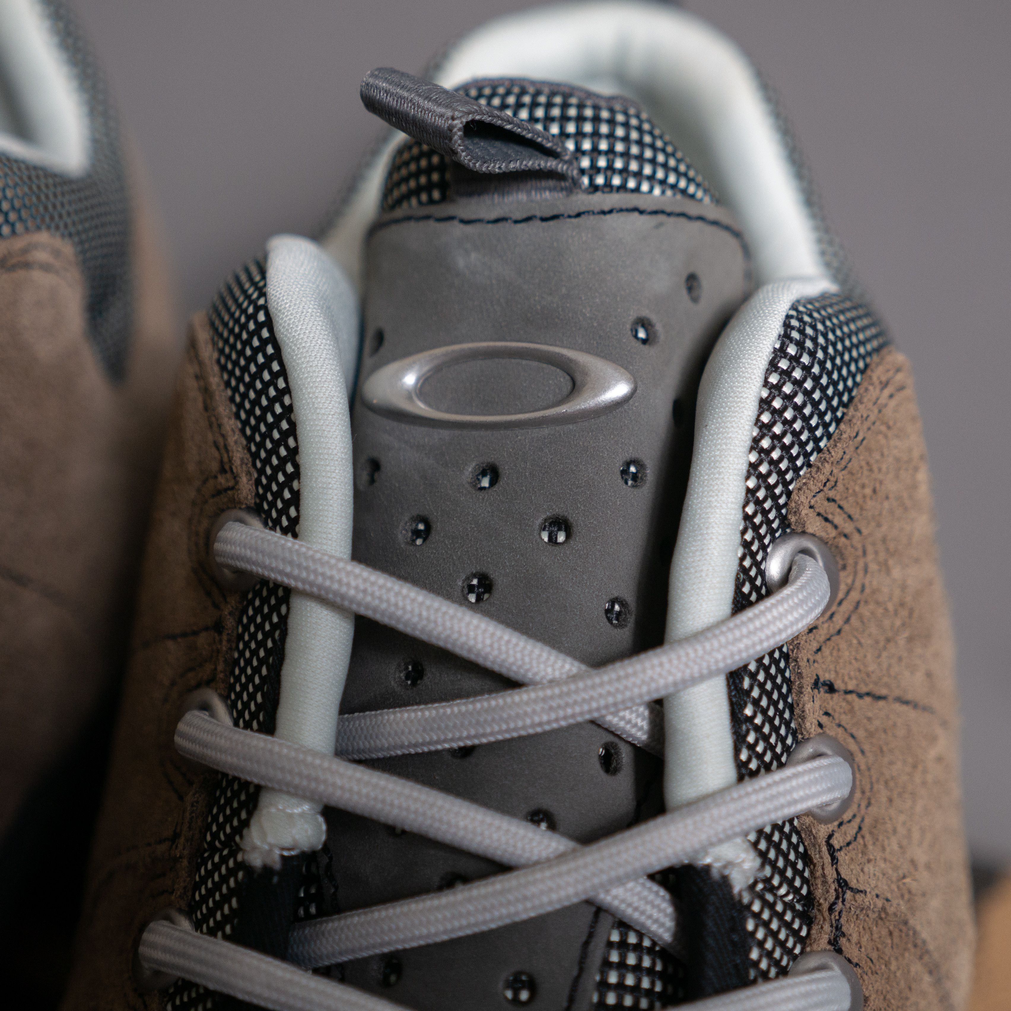 Brain Dead × Oakley Oakley x Brain Dead Edge Boot Cobblestone 11.5 Size US 11.5 / EU 44-45 - 6 Thumbnail