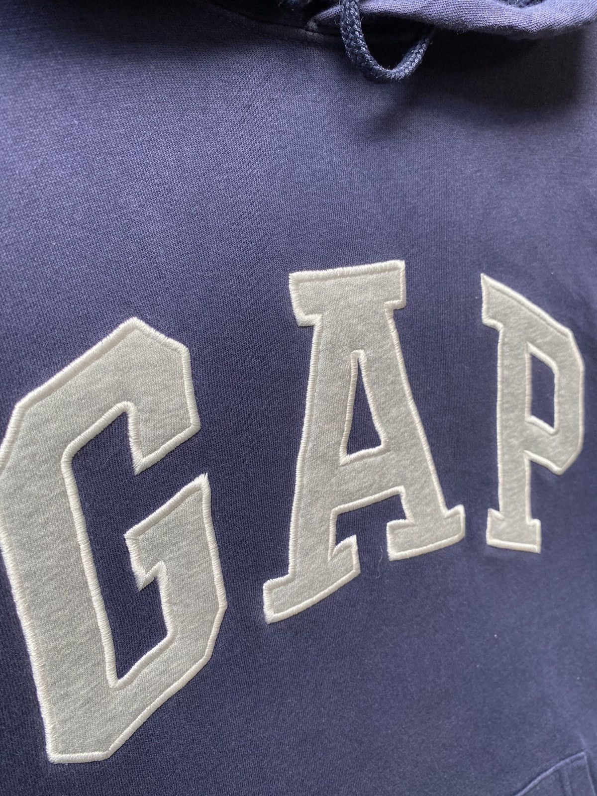 Gap Vintage Gap Hoodie Big Logo Pullover Jumper Size XL Size US XL / EU 56 / 4 - 7 Thumbnail
