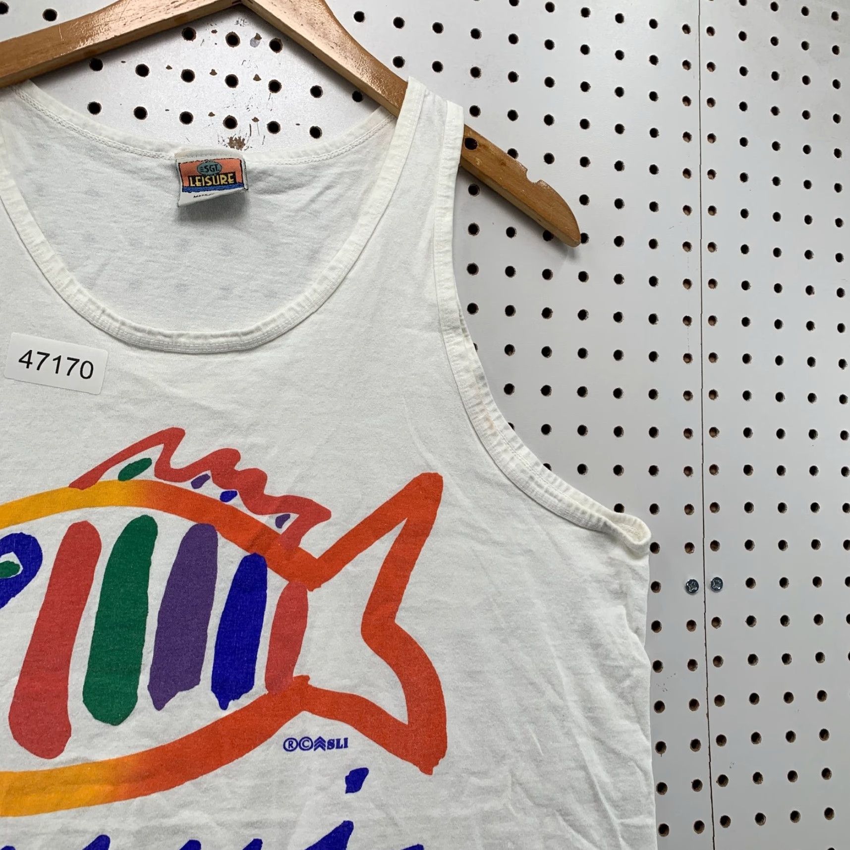 Vintage VINTAGE SGT Leisure Tank Shirt Mens XL White Maui Fish Single Stitch Made Usa Shirt Mens XL White Surf 90s Mens Size US XL / EU 56 / 4 - 7 Thumbnail