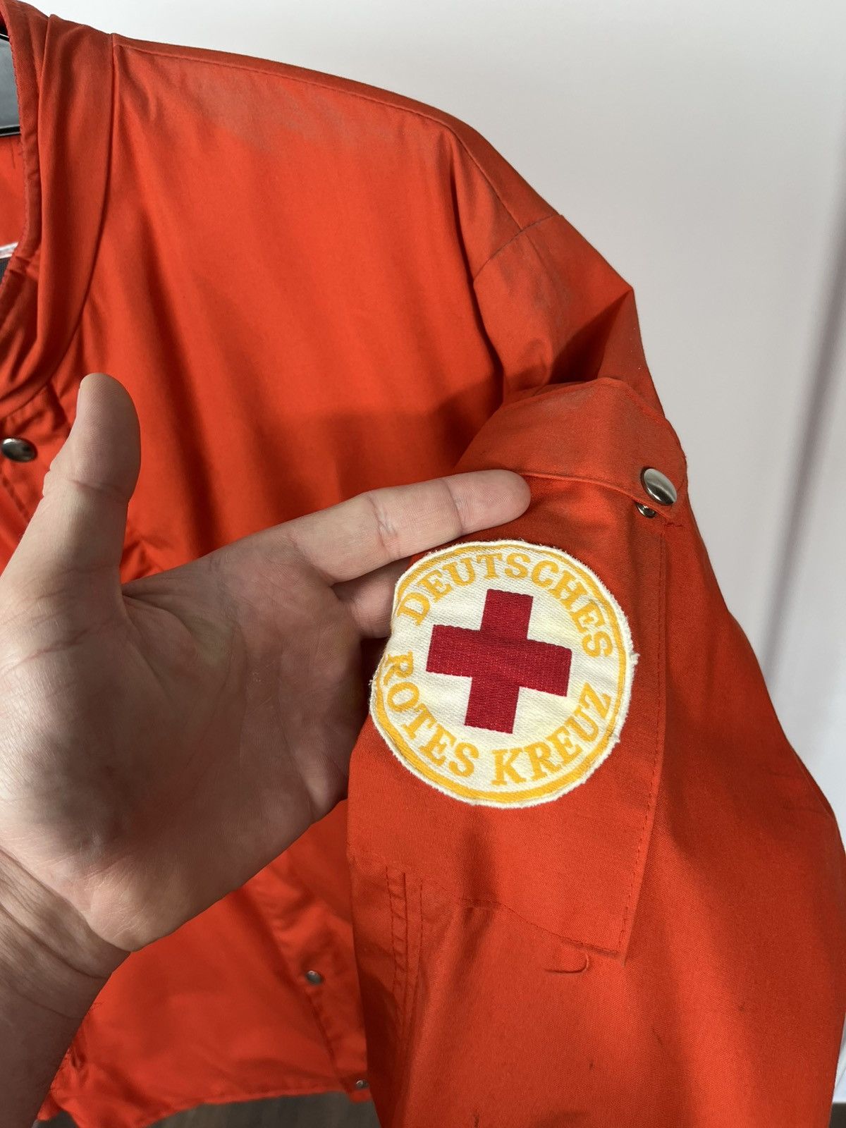 Other Vintage Red Cross Jacket Deutsches Rotes Kreuz West Germany Size US M / EU 48-50 / 2 - 5 Thumbnail