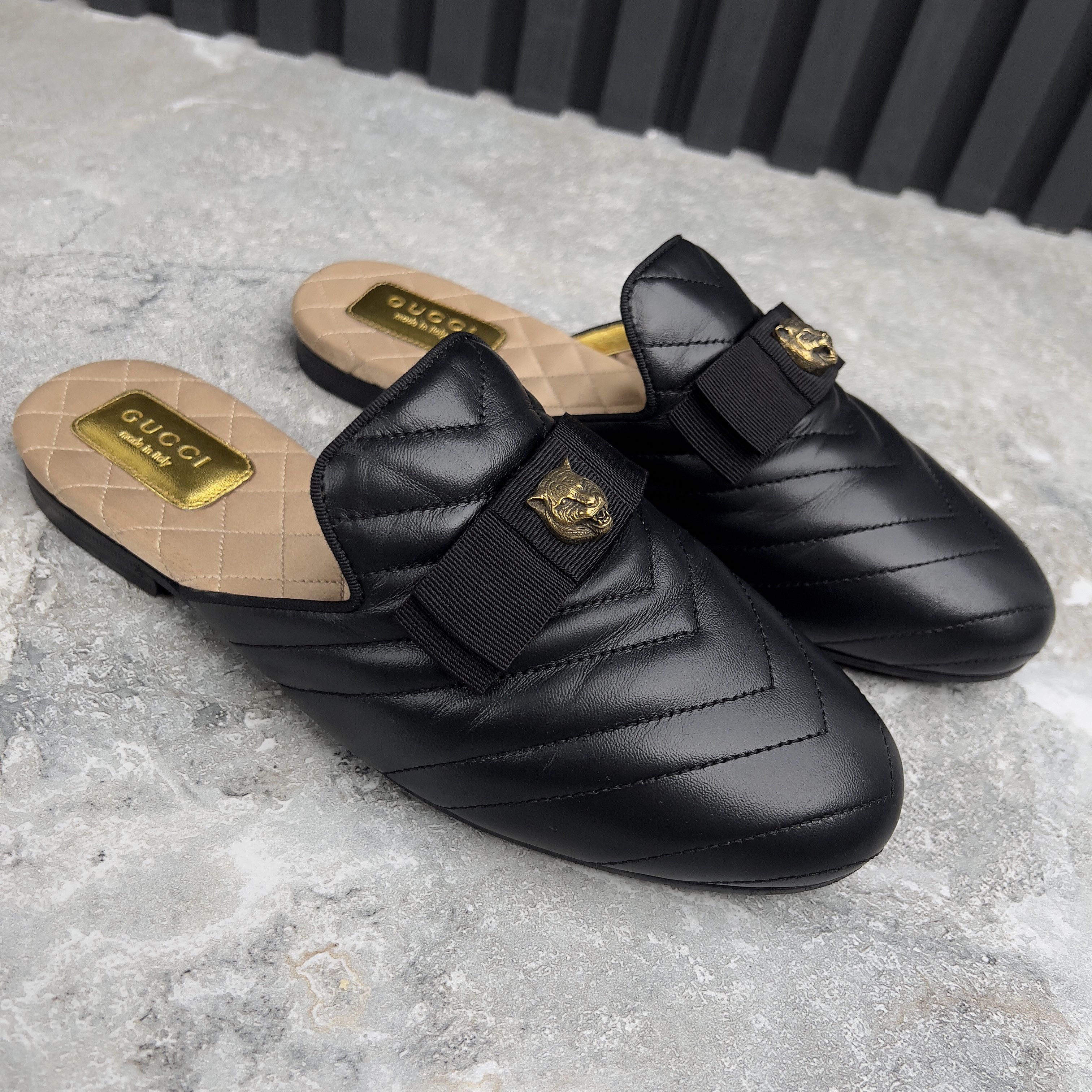 Gucci Matelassé Tiger Head Flat Mules Leather 36.5 EUR Size US 6.5 / IT 36.5 - 5 Thumbnail