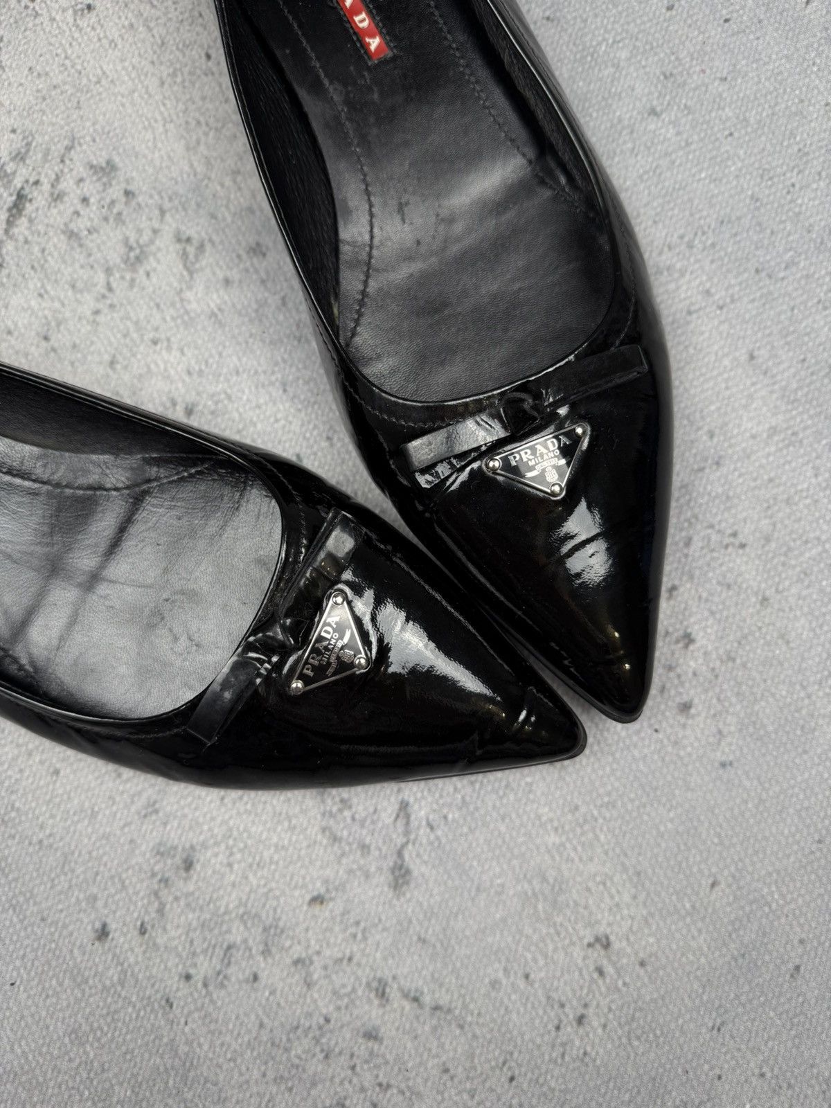 Prada Prada Black Patent Leather Pointed Toe Flats Metal Logo Rare Size US 8.5 / IT 38.5 - 15 Thumbnail